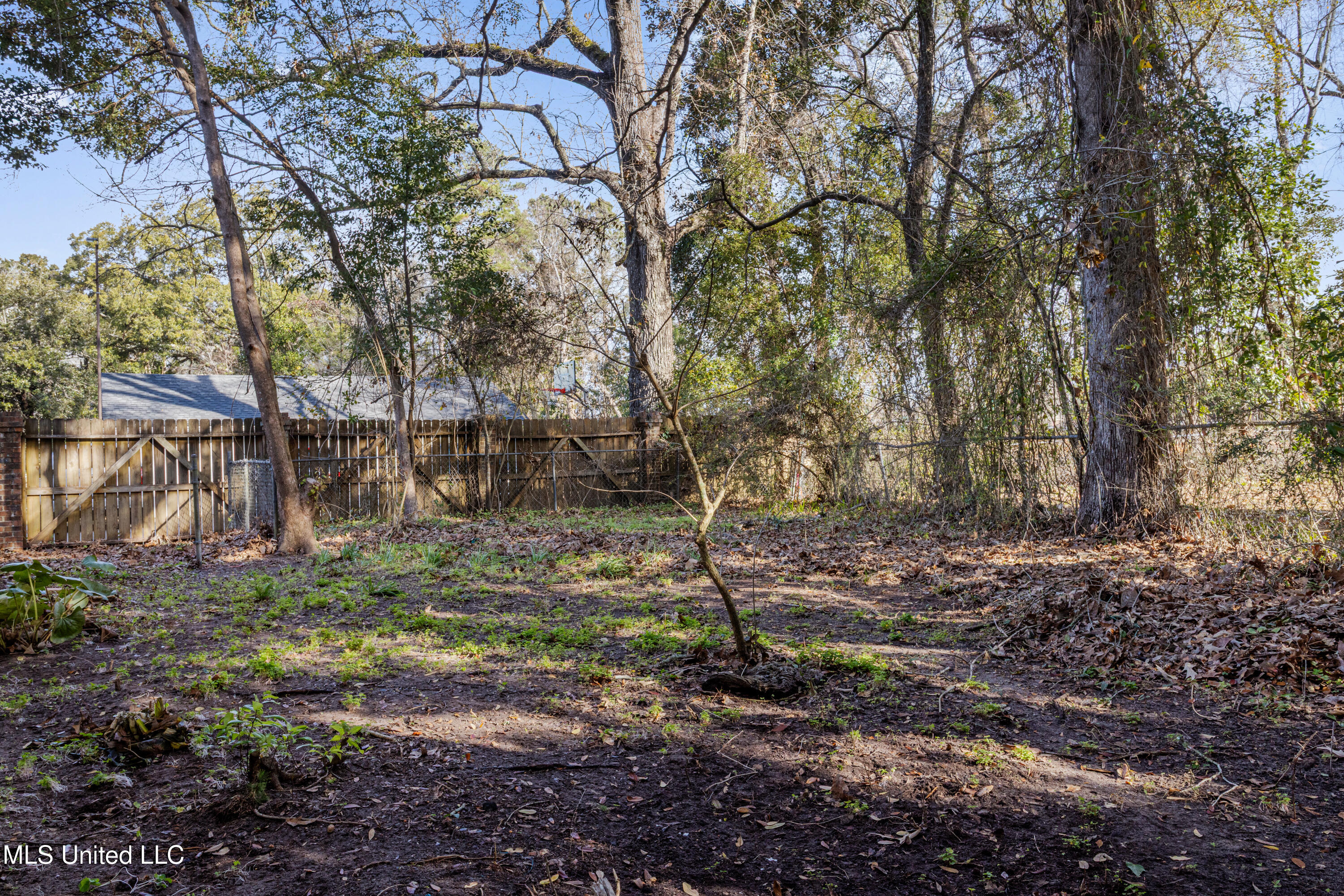 5808 Ridge Road Property Photo 40
