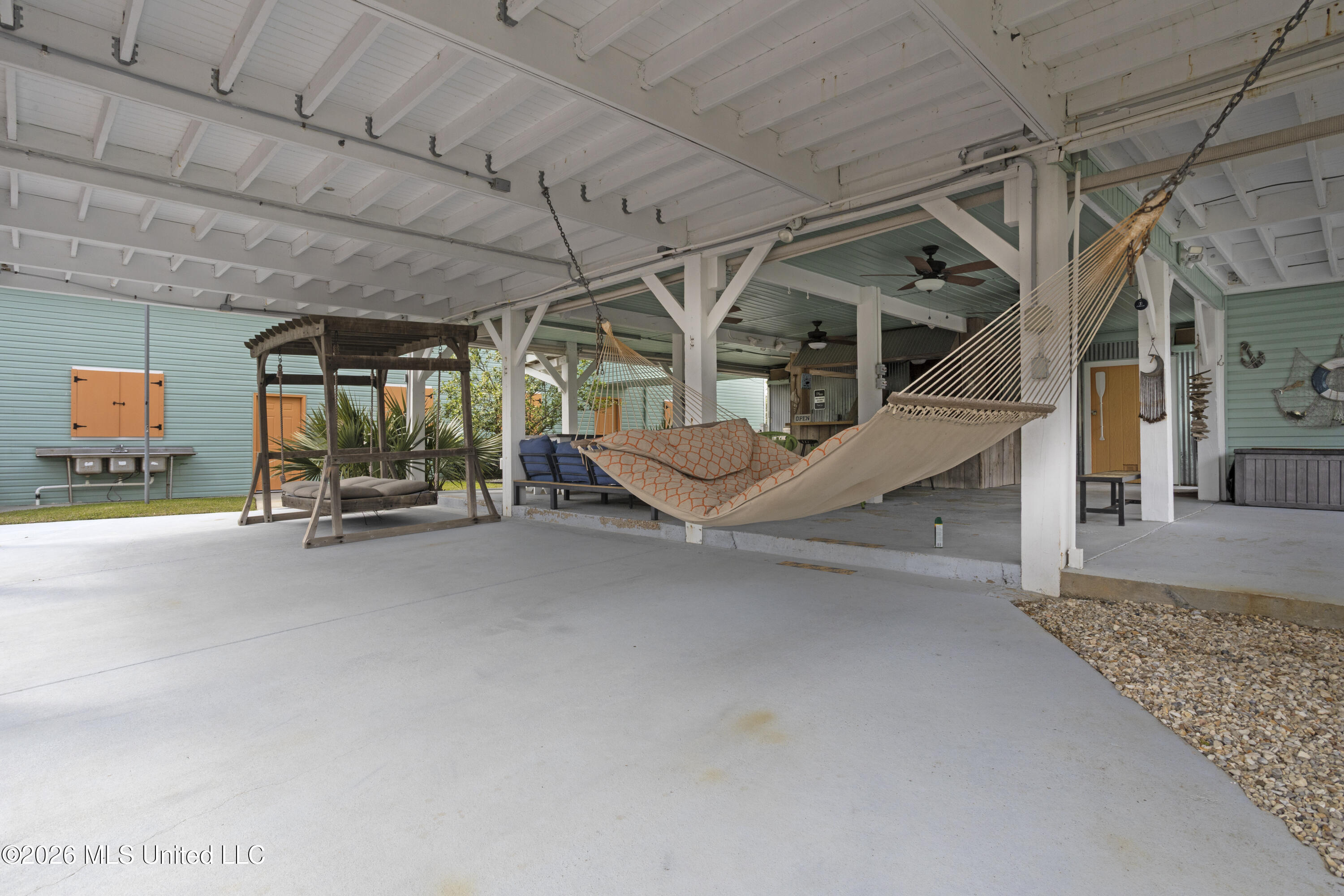 842 Deer Drive Property Photo 55