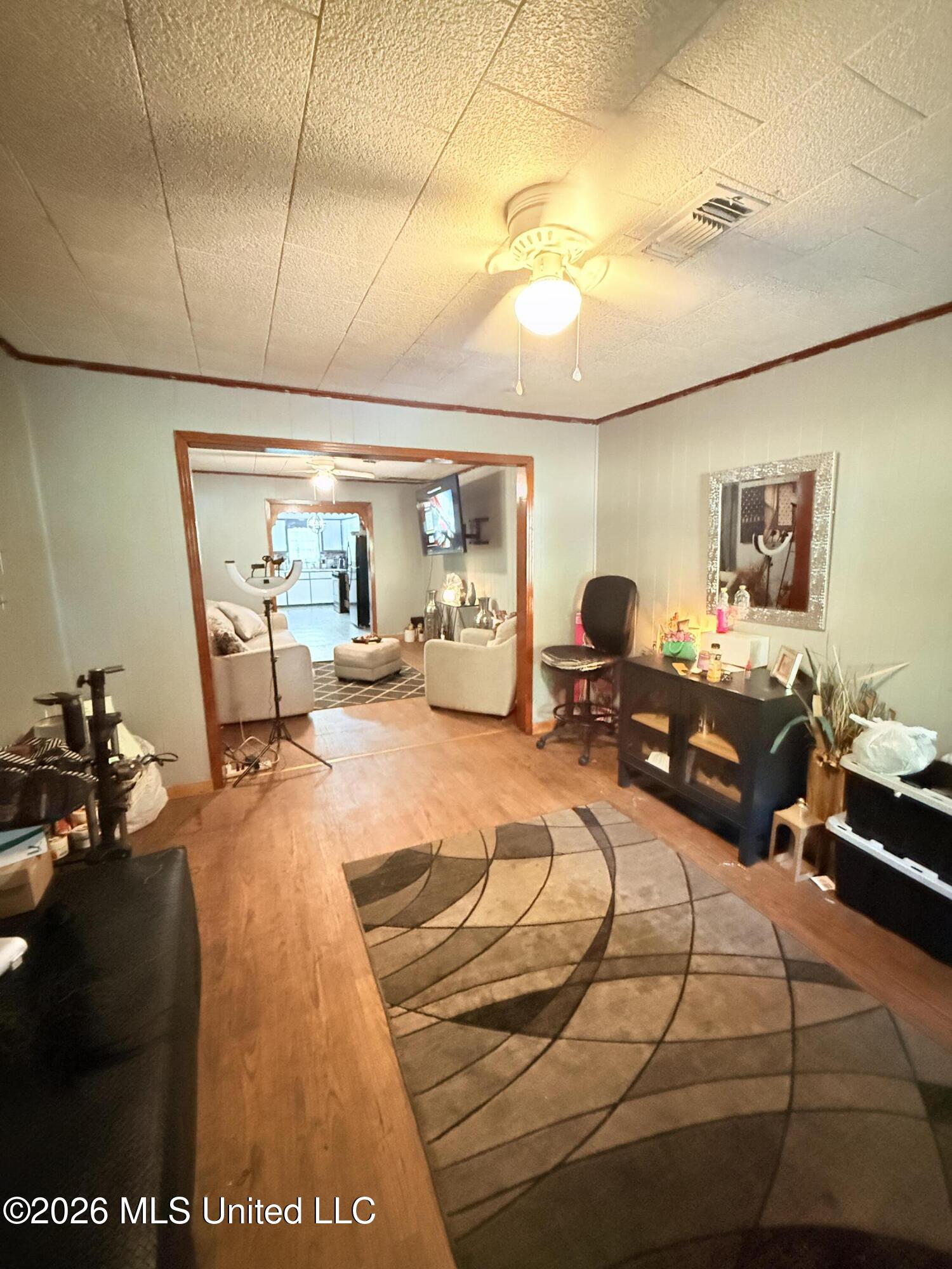 203 Branch Street Property Photo 6