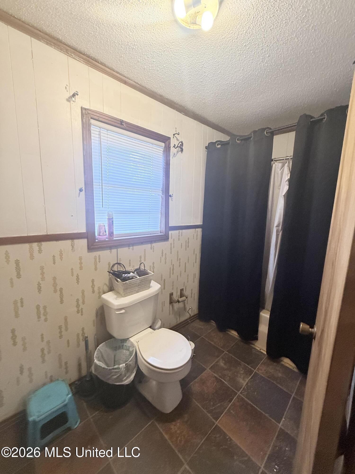 203 Branch Street Property Photo 8
