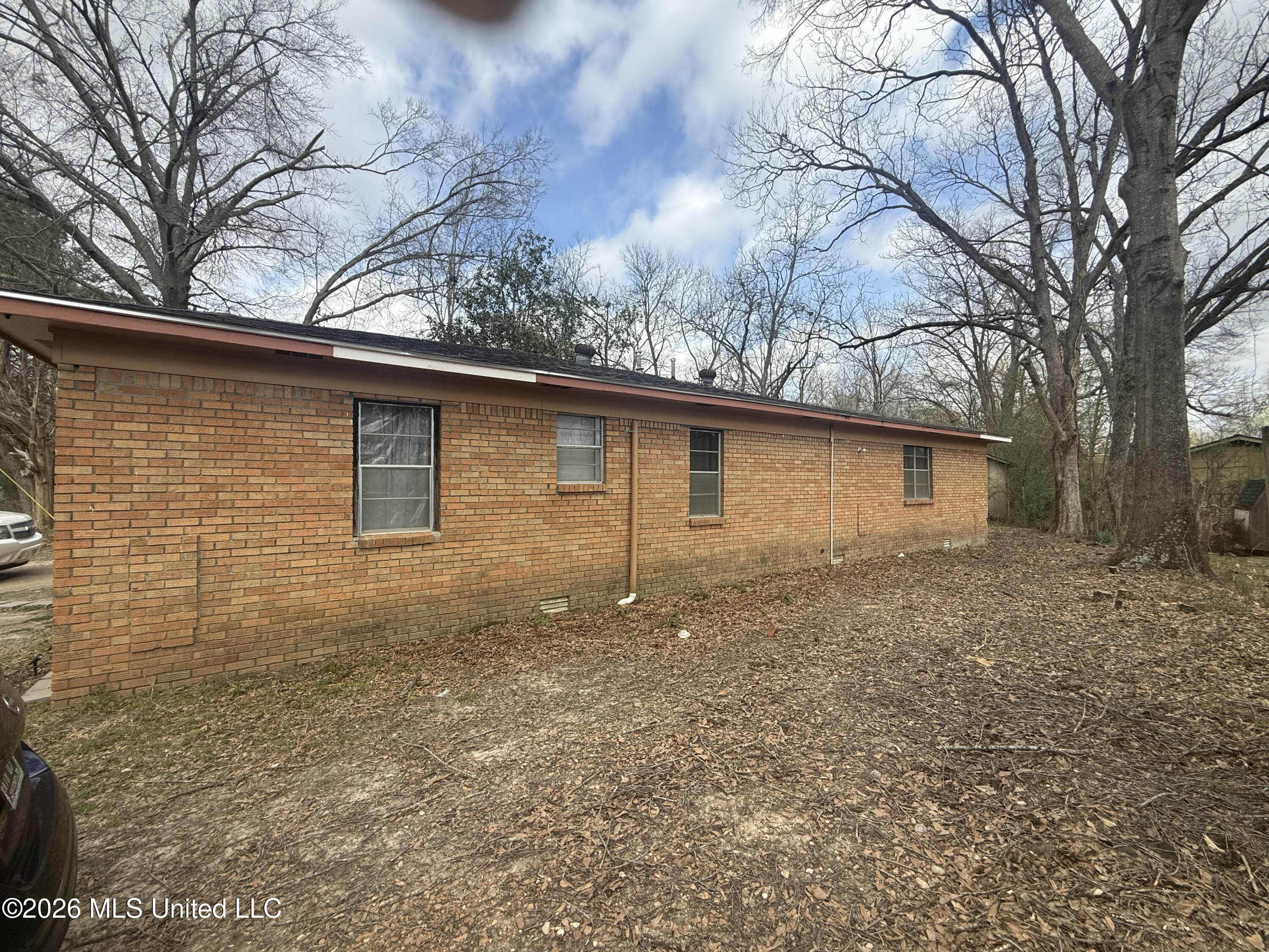 203 Branch Street Property Photo 11