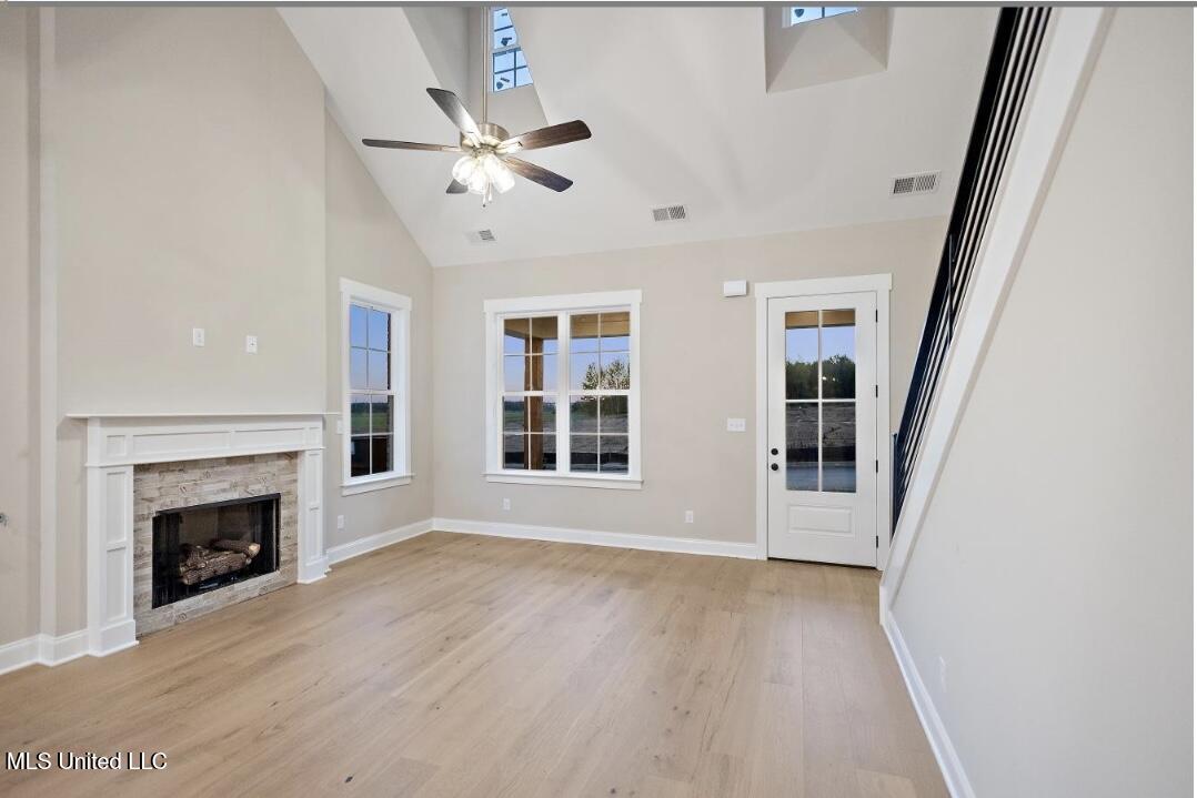 878 Coahoma Court Property Photo 7