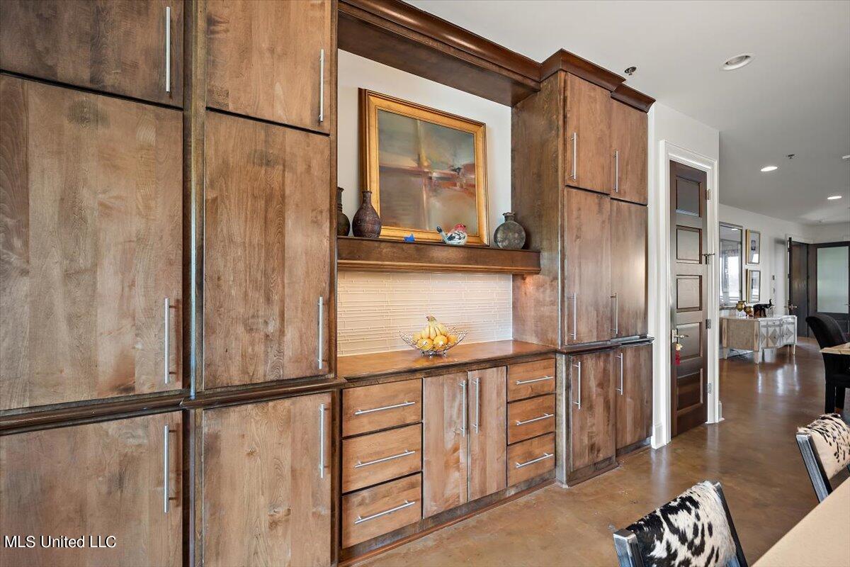 145 Republic Street Property Photo 15