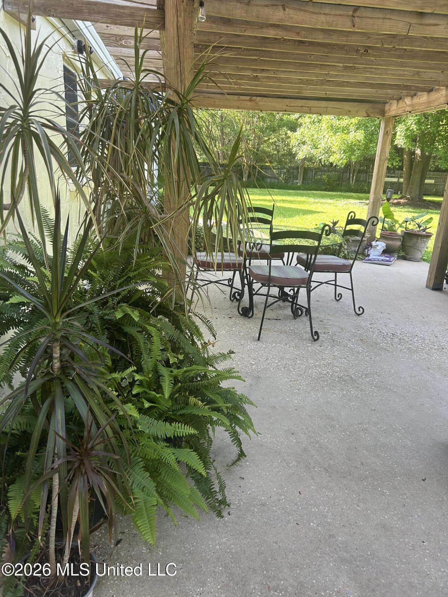 13704 Coleman Street Property Photo 33