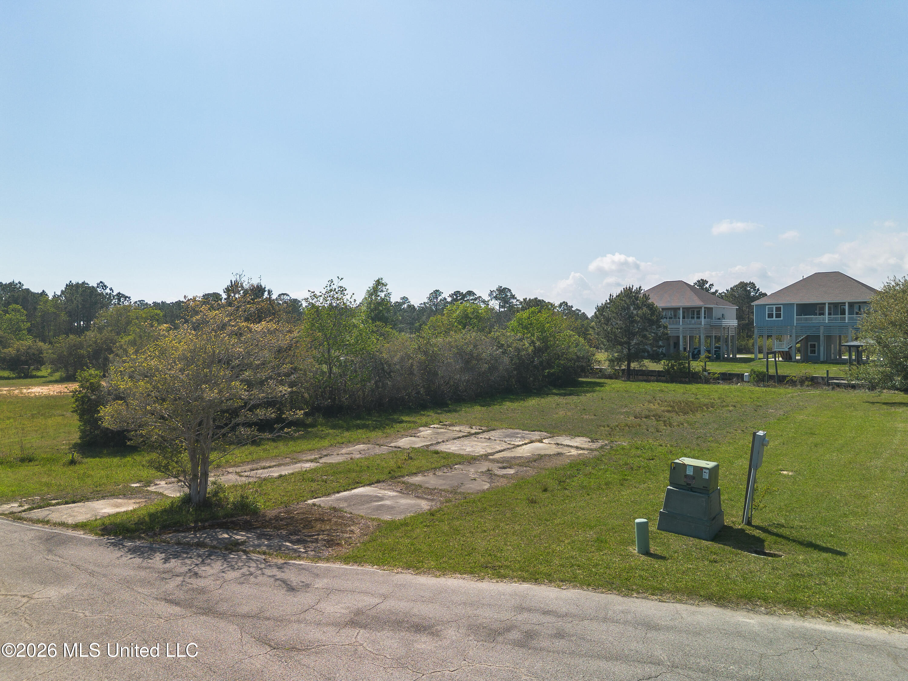 1348 Poki Place Property Photo 6
