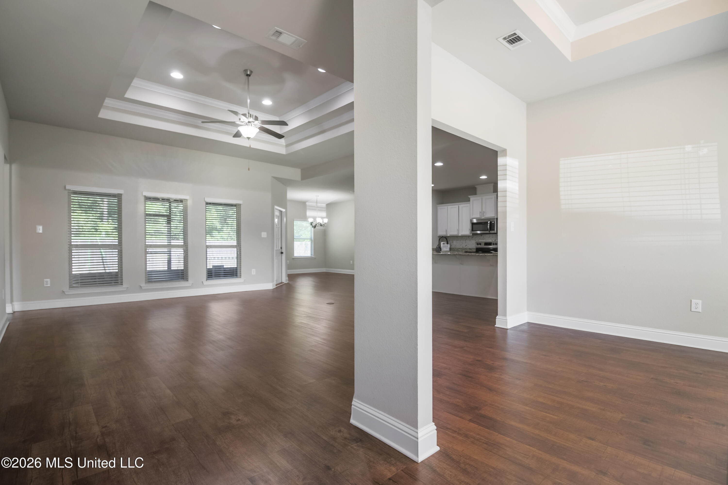 6626 Sugarcane Circle Property Photo 4