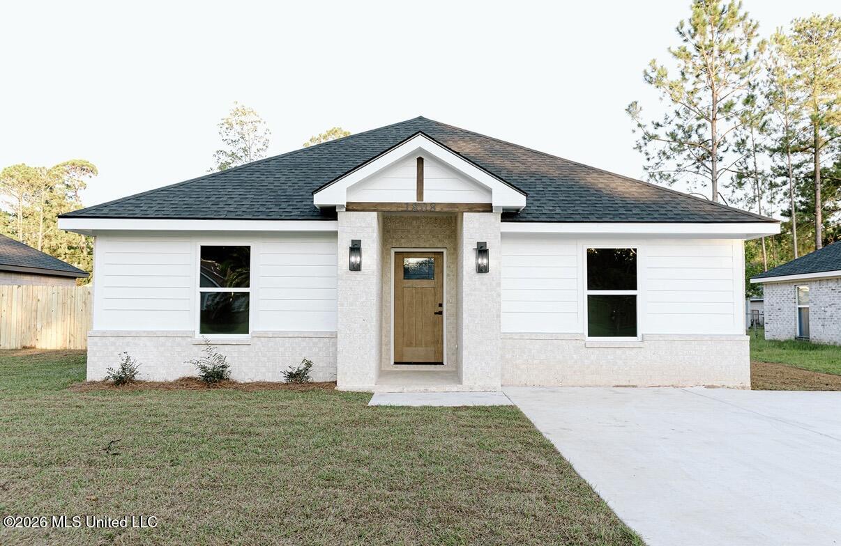 1808 Barracuda Drive Property Photo 1