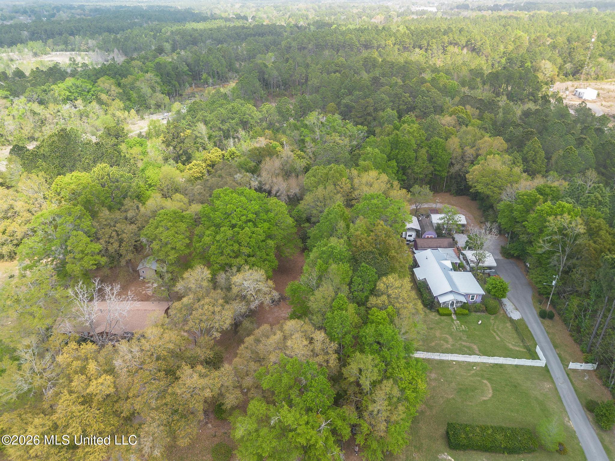 000 Klein Road Property Photo 10