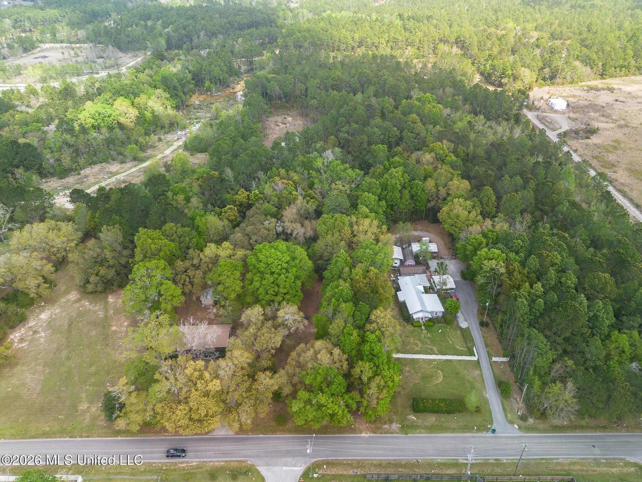 000 Klein Road Property Photo 11
