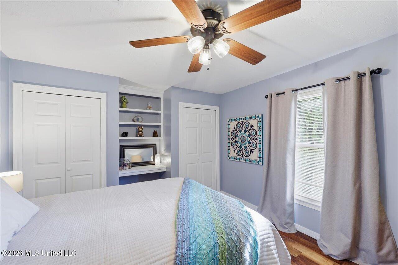 215 Comstock Lane Property Photo 18