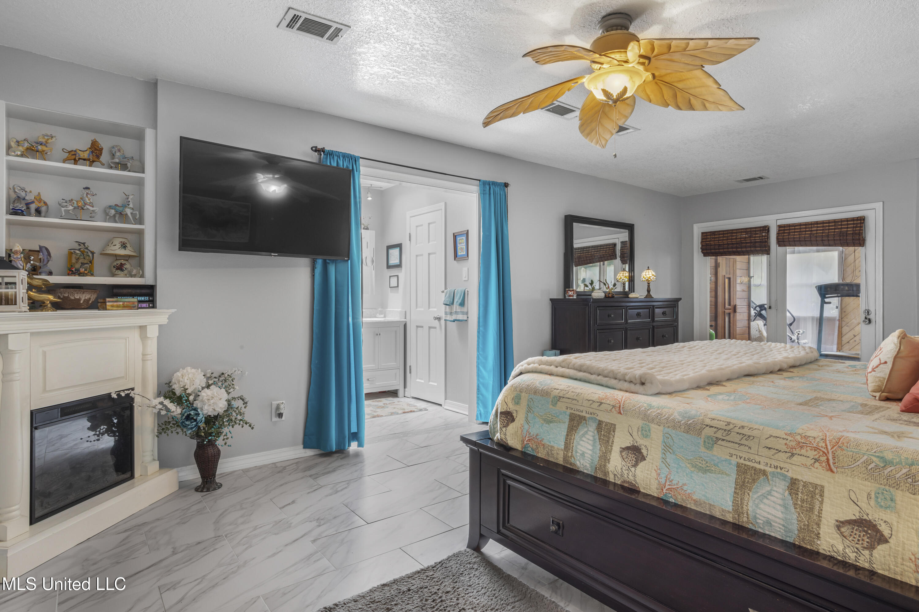 222 Glen Eagles Drive Property Photo 17