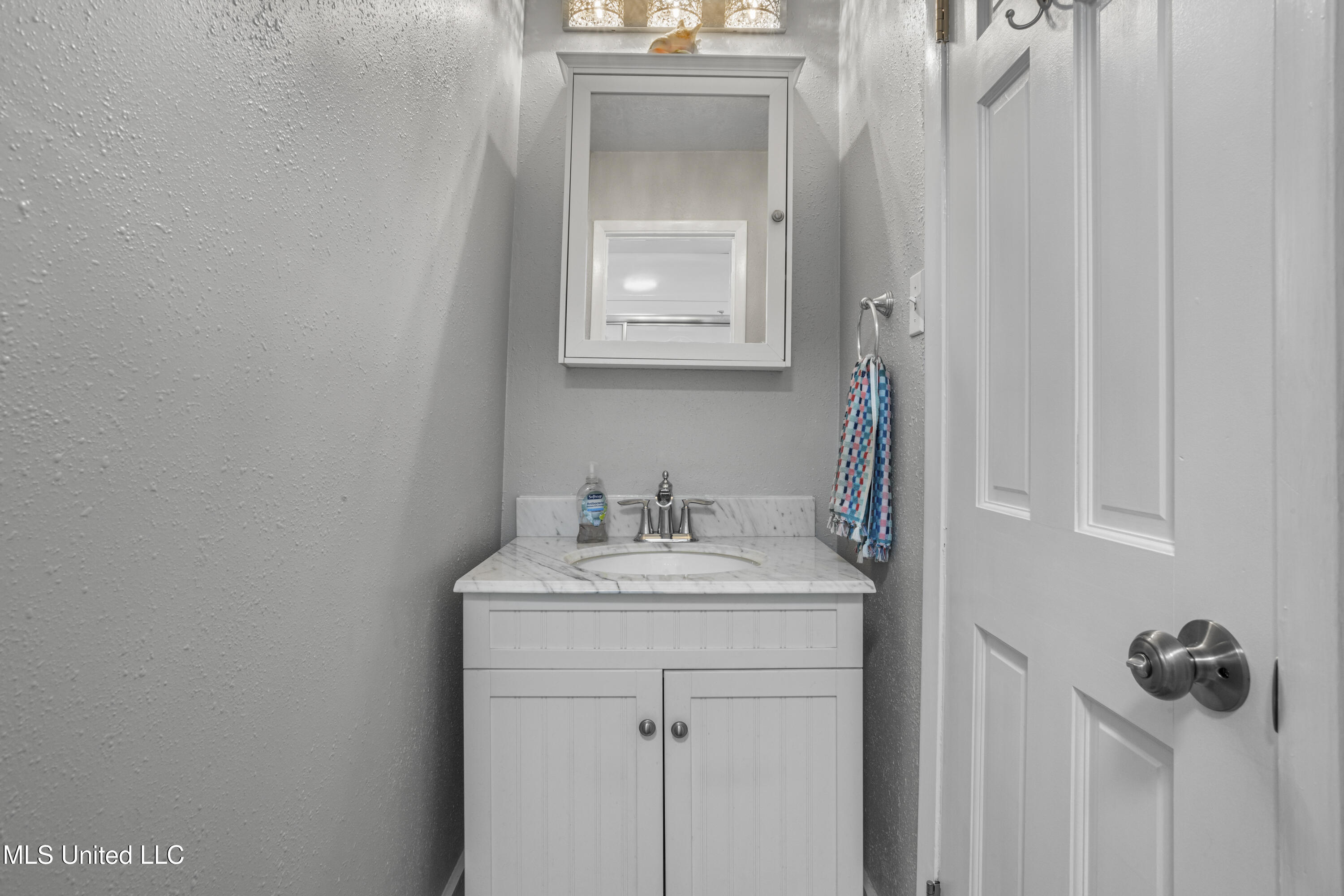 222 Glen Eagles Drive Property Photo 25