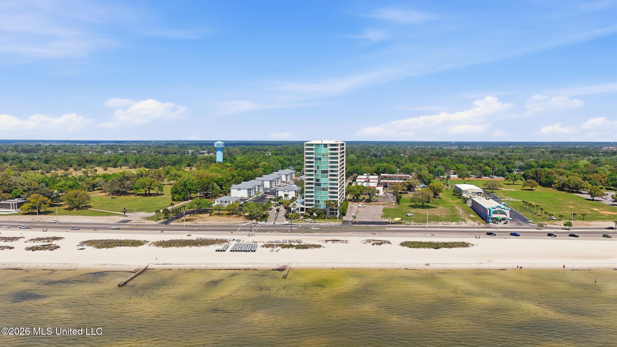 2060 Beach Boulevard Property Photo 44