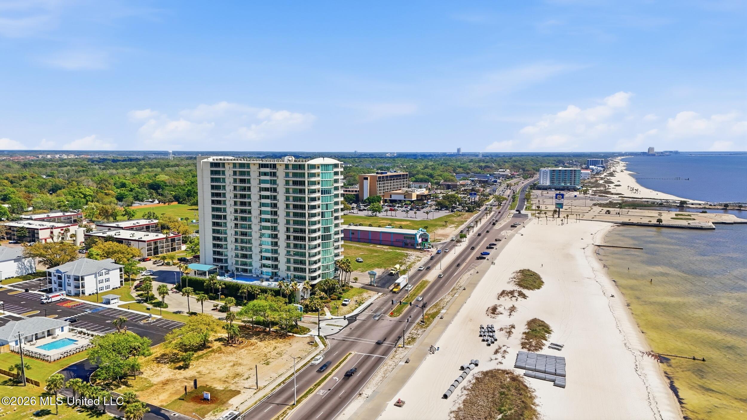 2060 Beach Boulevard Property Photo 46