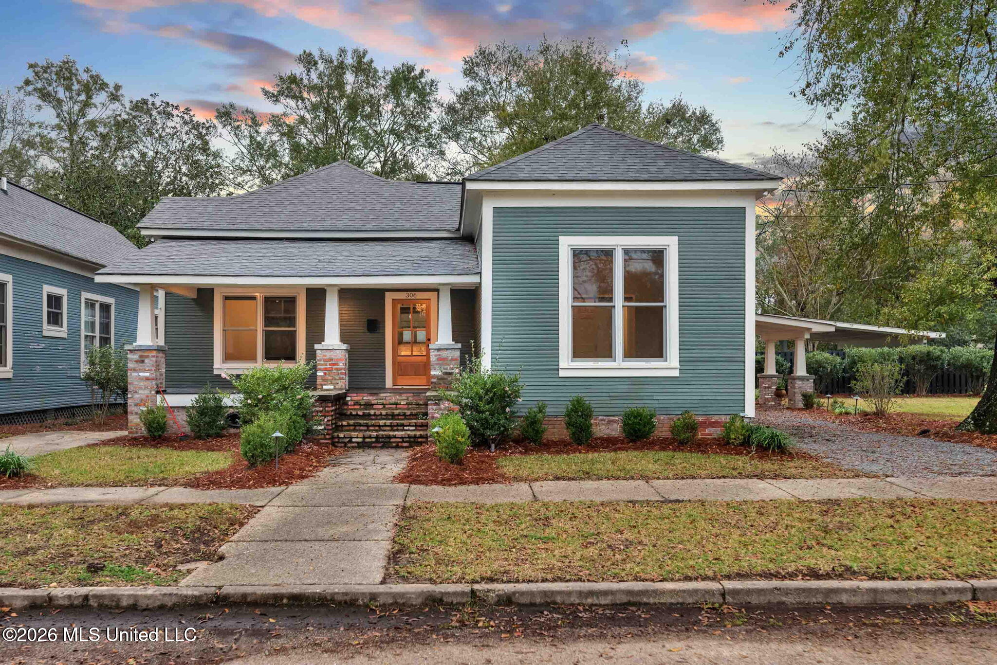 306 Mable Street Property Photo 1