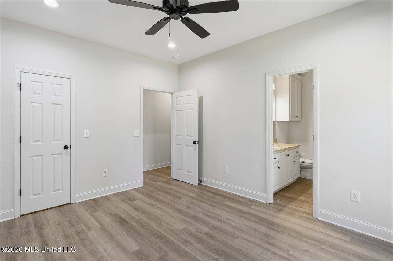407 E Hillsdale Drive Property Photo 20
