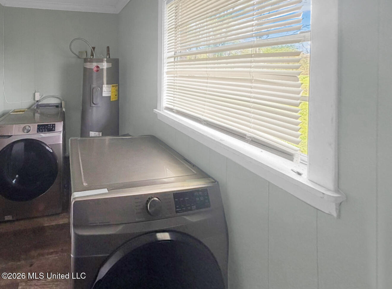 205 Summers Street Property Photo 7