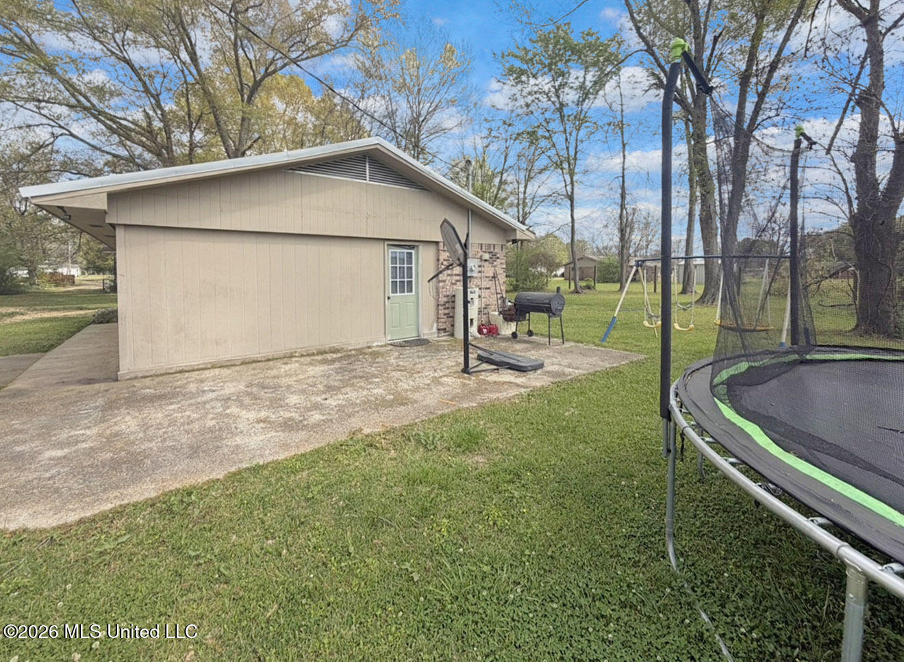 205 Summers Street Property Photo 14