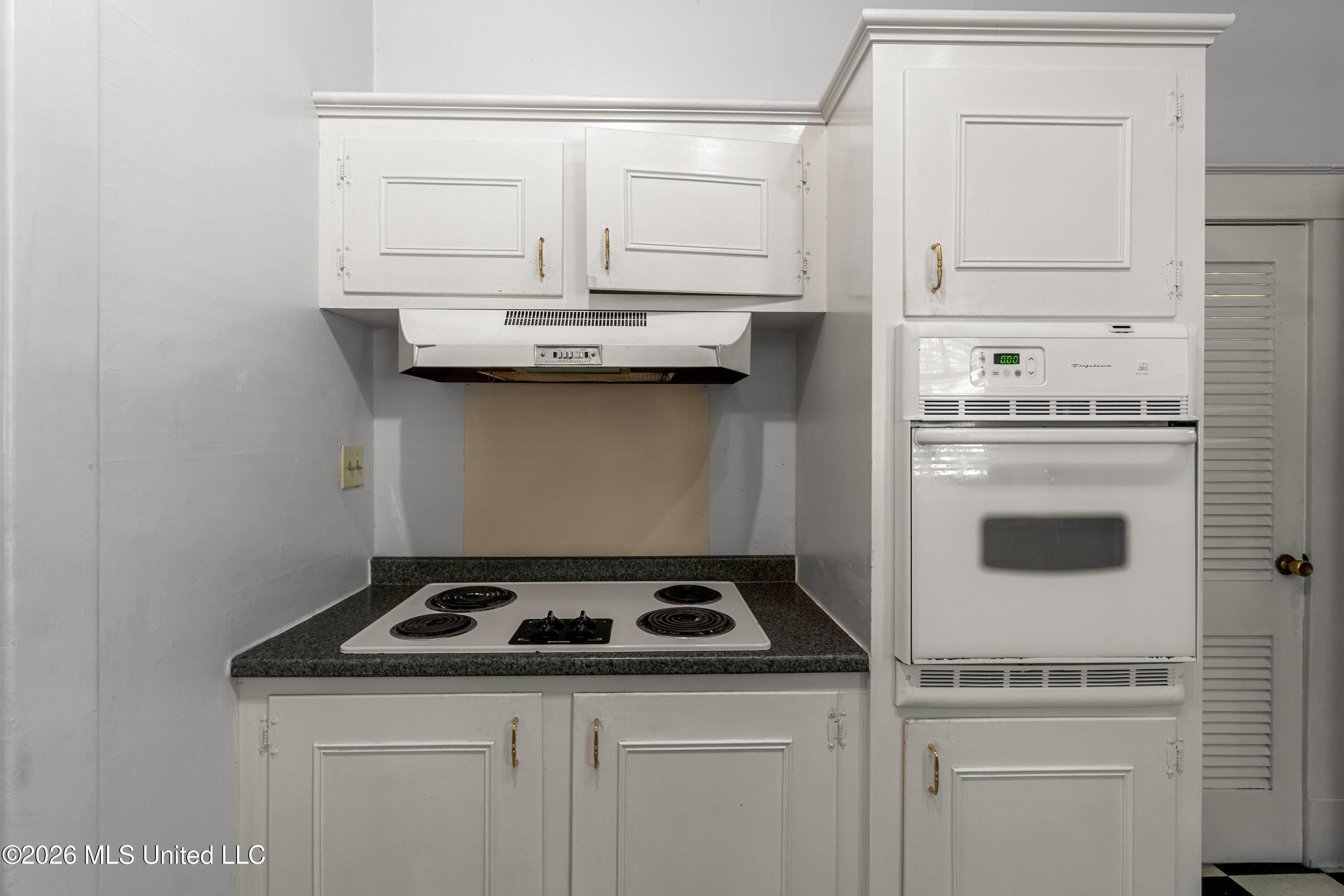 410 4th Avenue Property Photo 15