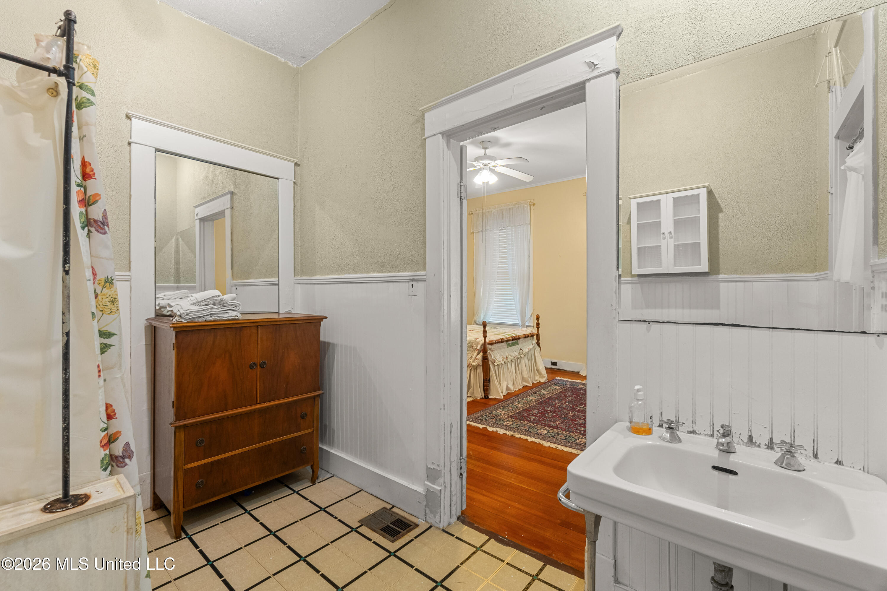 410 4th Avenue Property Photo 25