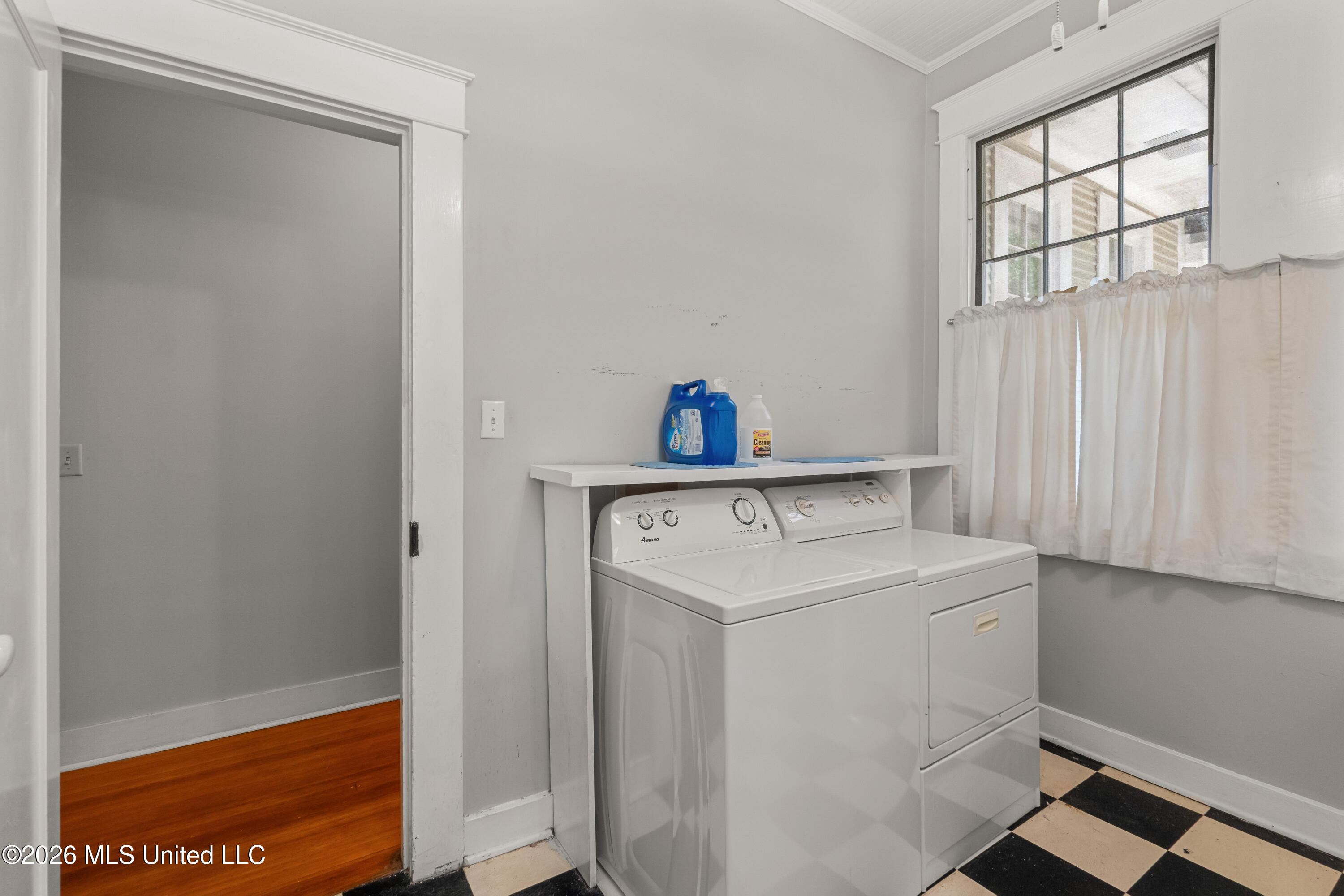 410 4th Avenue Property Photo 29