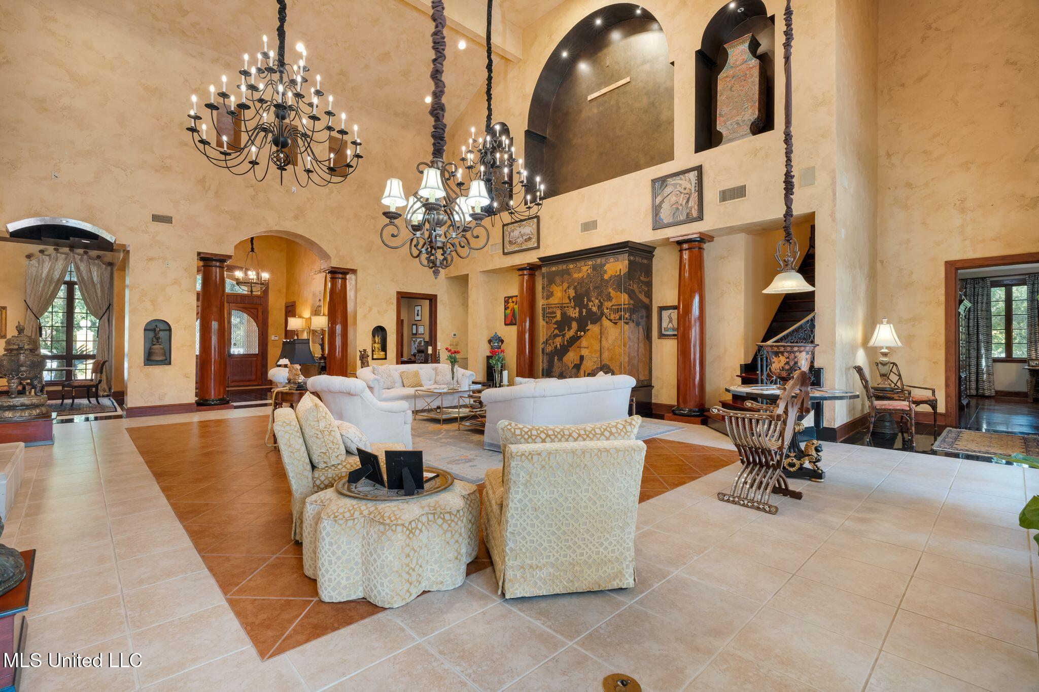 16 Chandeleur Point Property Photo 19