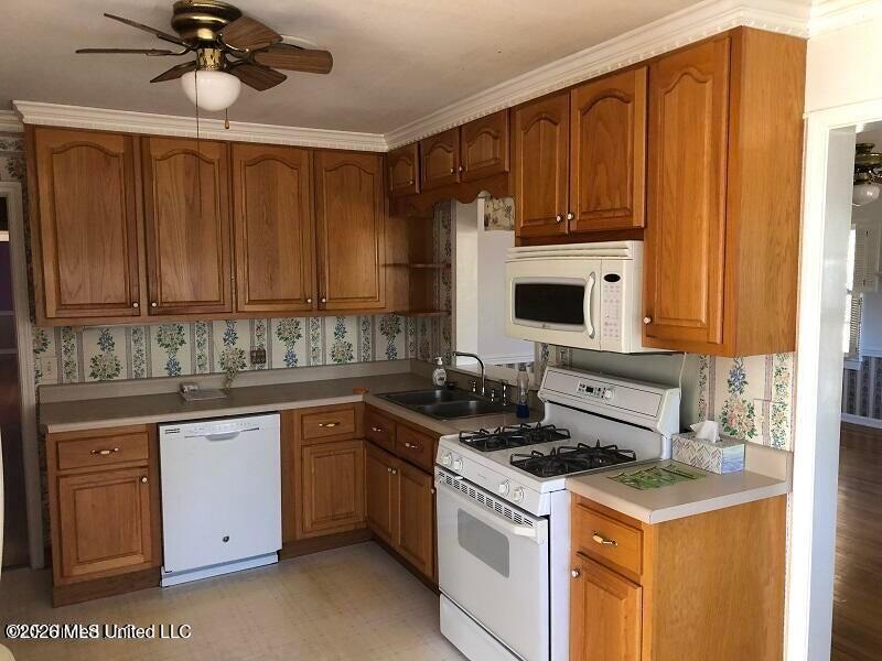 9351 Castalian Springs Boulevard Property Photo 10
