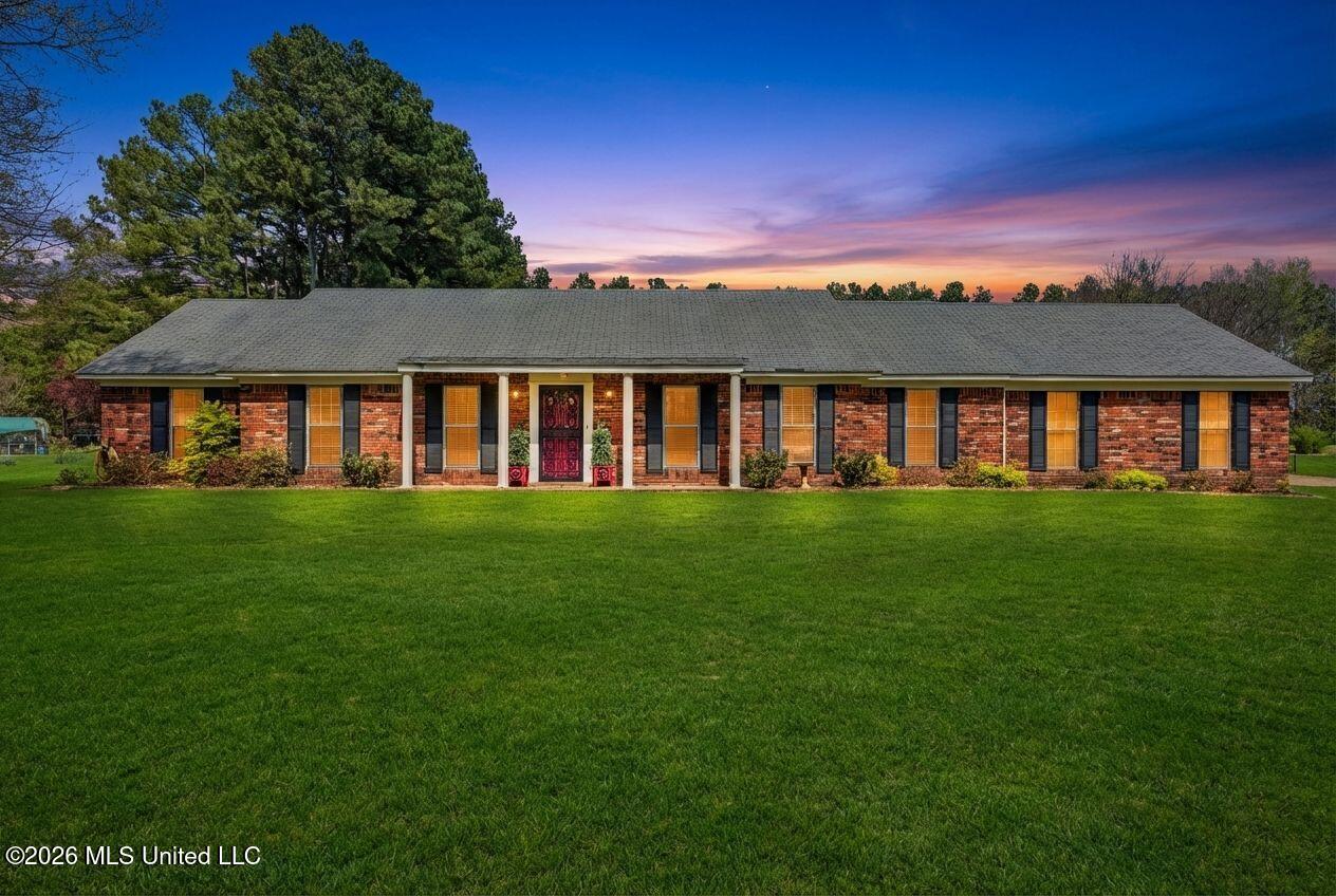 5600 Rolling Hills Drive Property Photo 1