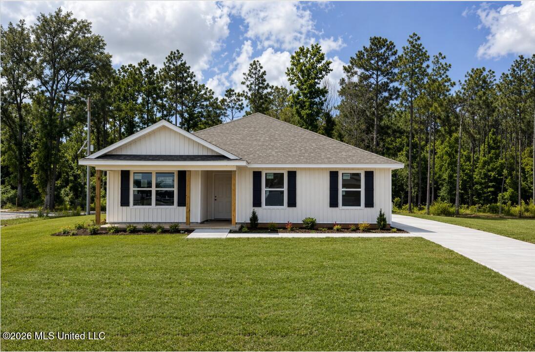 148 Kings Crossing Drive Property Photo 1