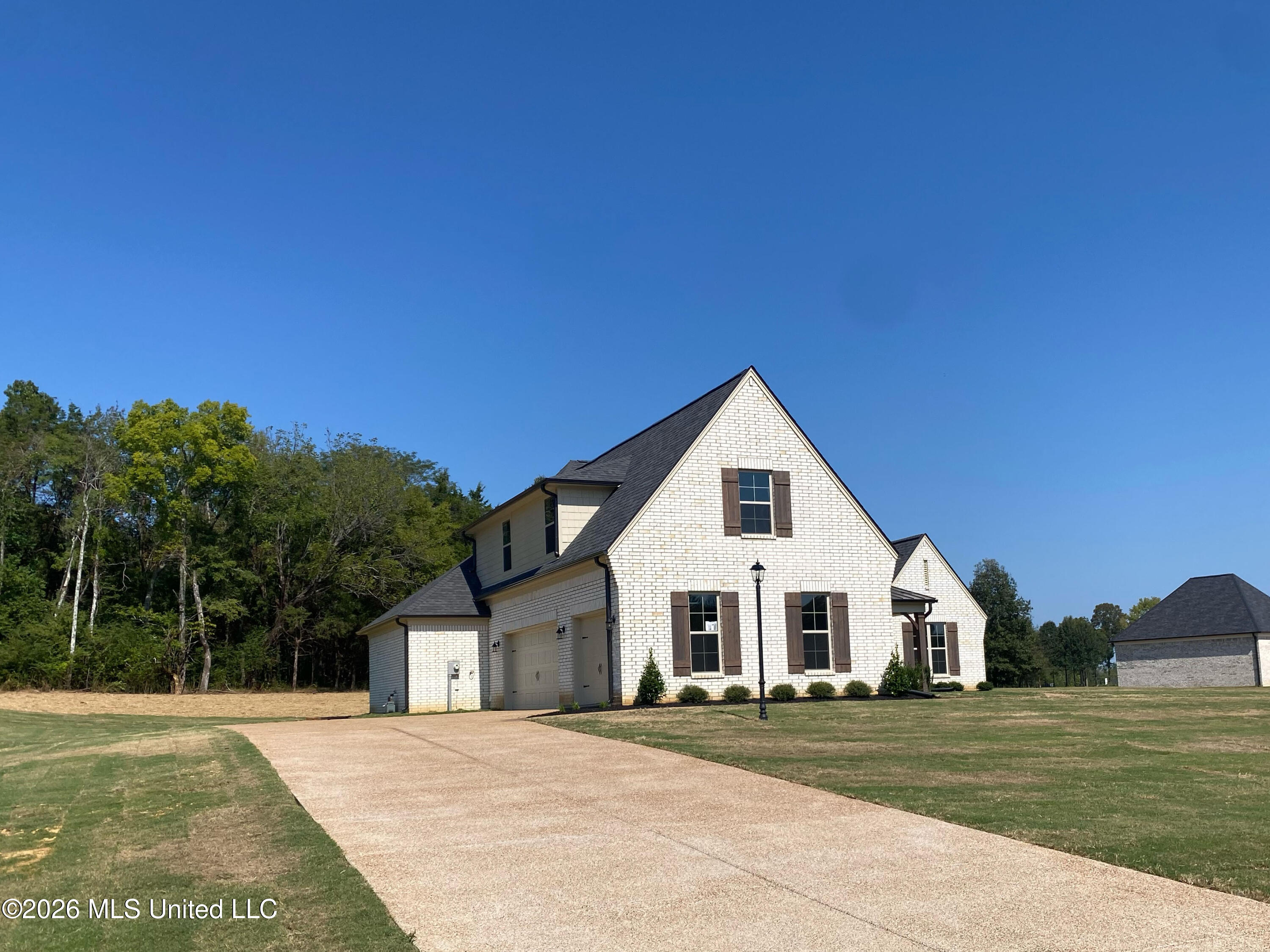 226 Cedar Crest Cove Property Photo 29