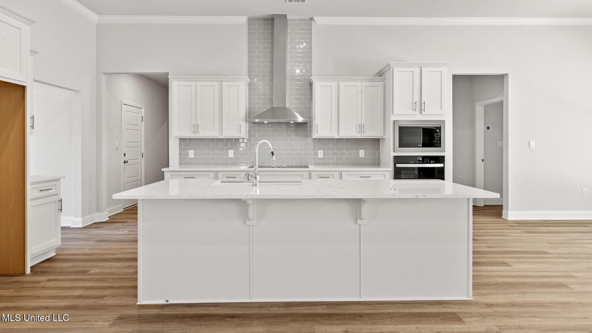 17117 River Hills Drive Property Photo 12