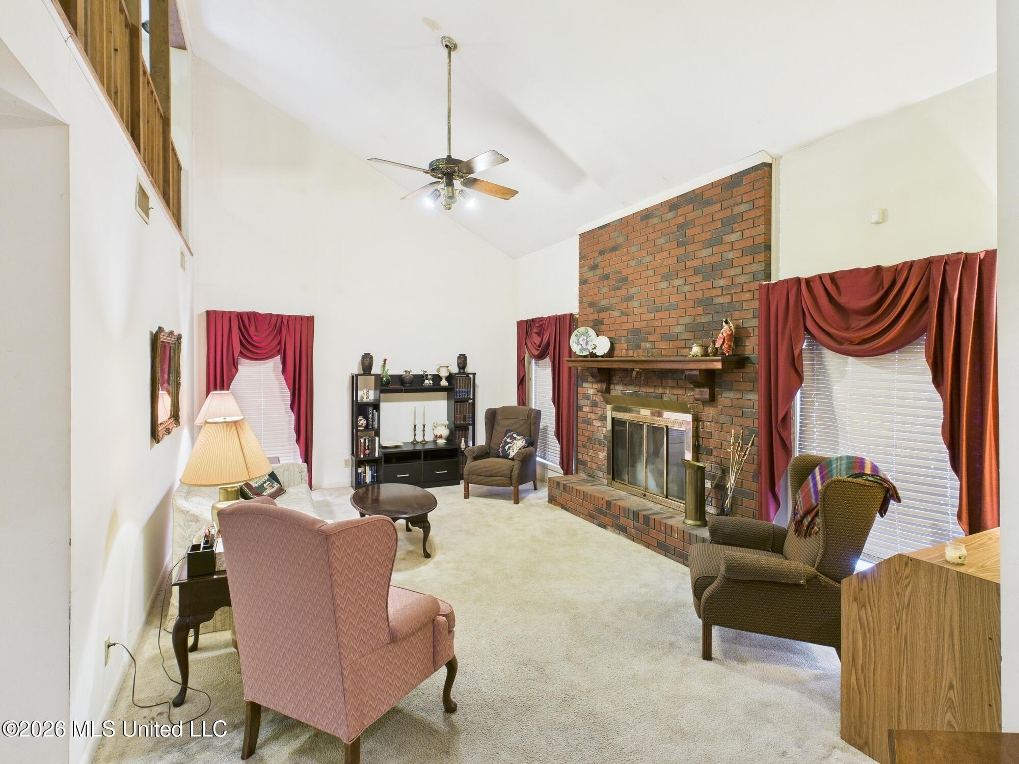 576 Franklin Road Property Photo 4