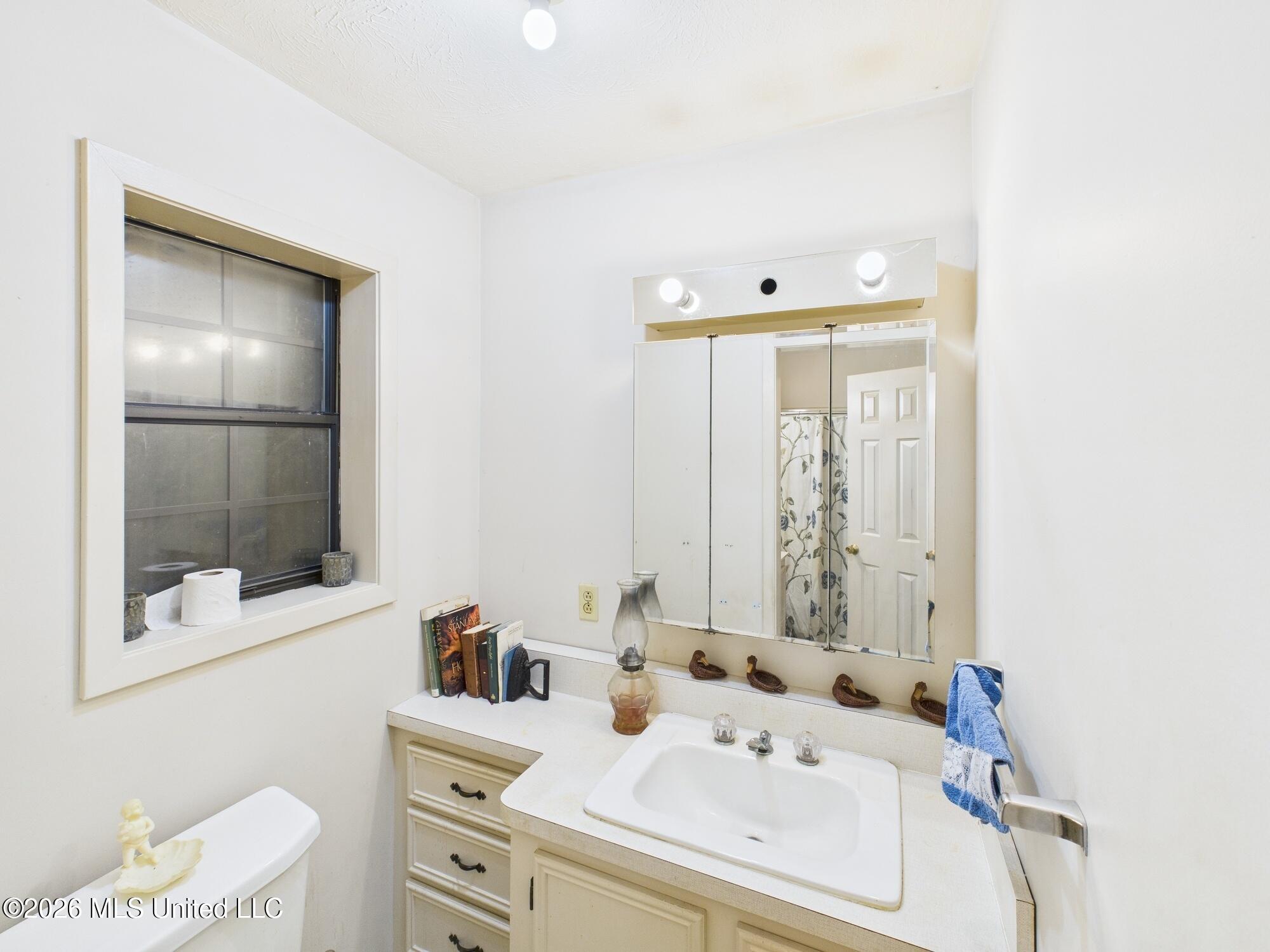 576 Franklin Road Property Photo 11