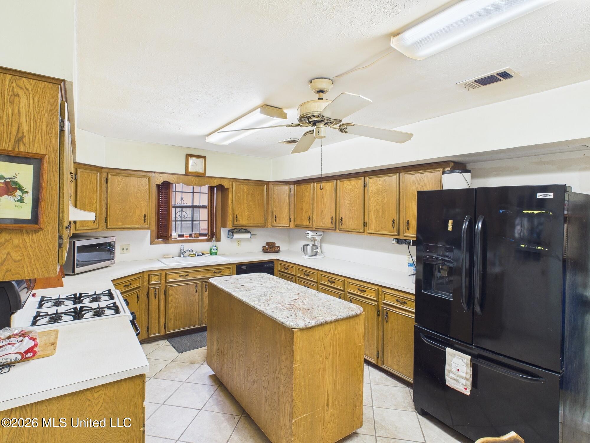 576 Franklin Road Property Photo 27