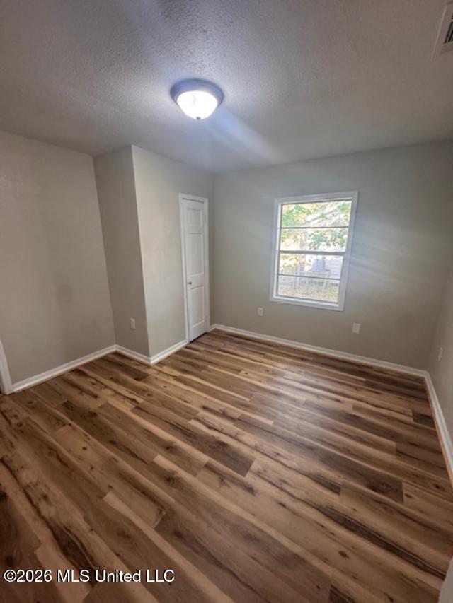 1911 Ingalls Avenue Property Photo 10