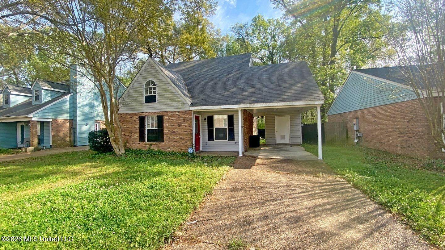 133 Shadow Hill Drive Property Photo 3