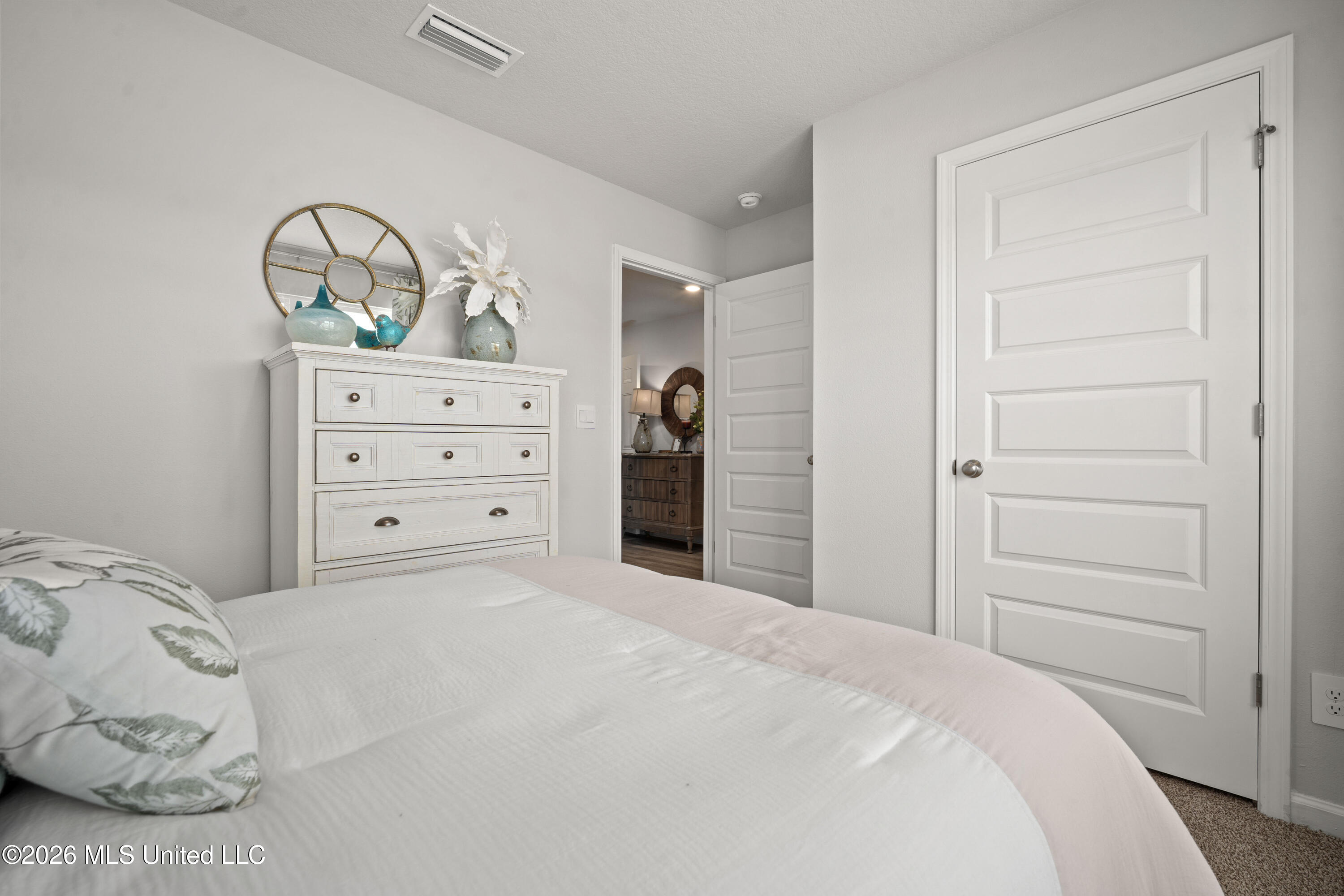 13429 Pond Ridge Way Property Photo 20