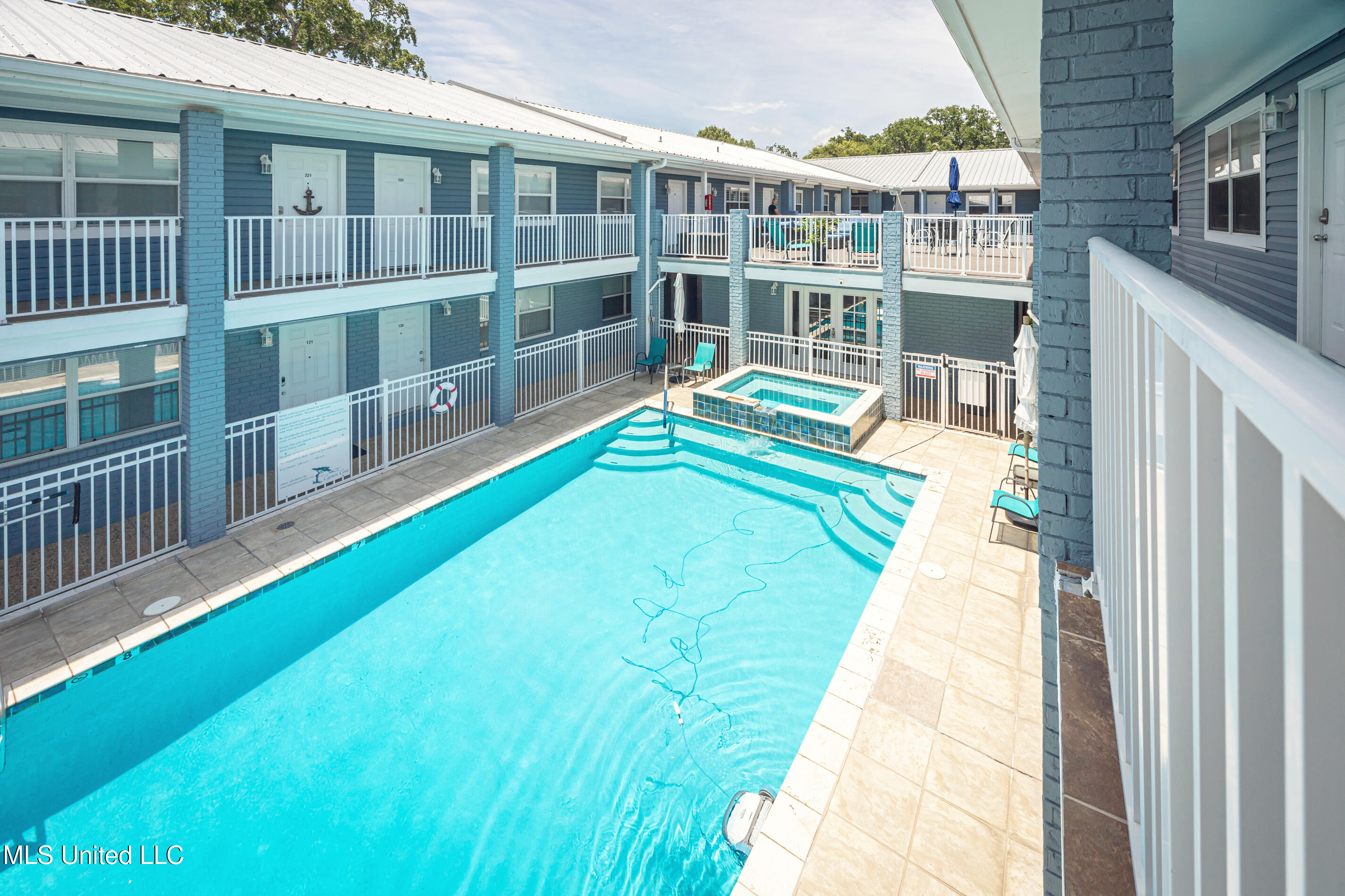 1282 Beach Boulevard Property Photo 20