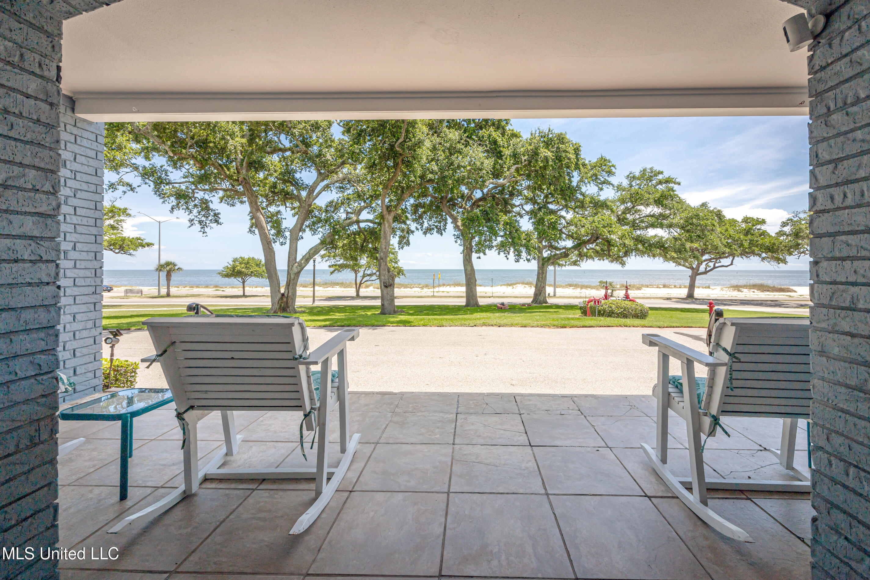 1282 Beach Boulevard Property Photo 27