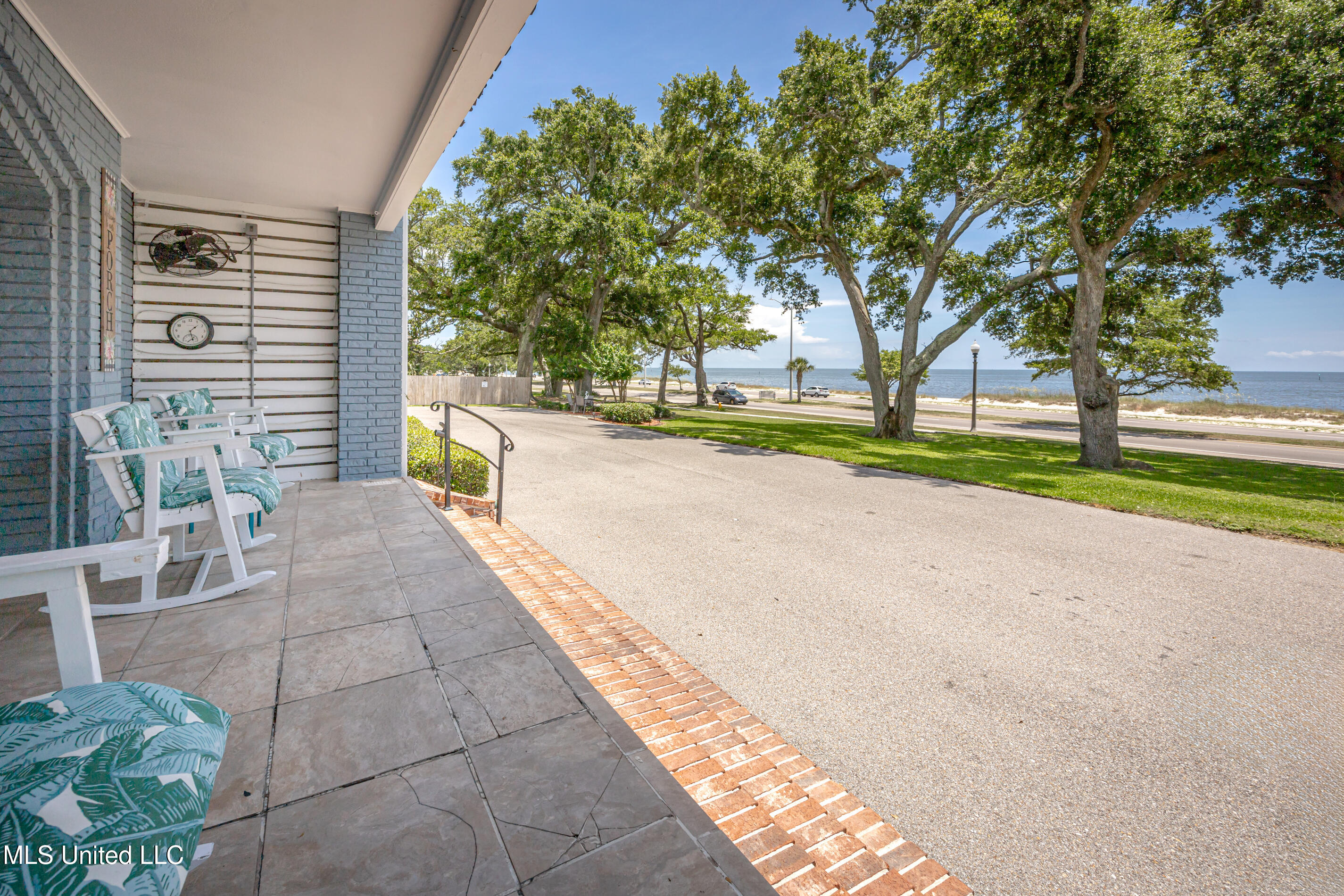 1282 Beach Boulevard Property Photo 28
