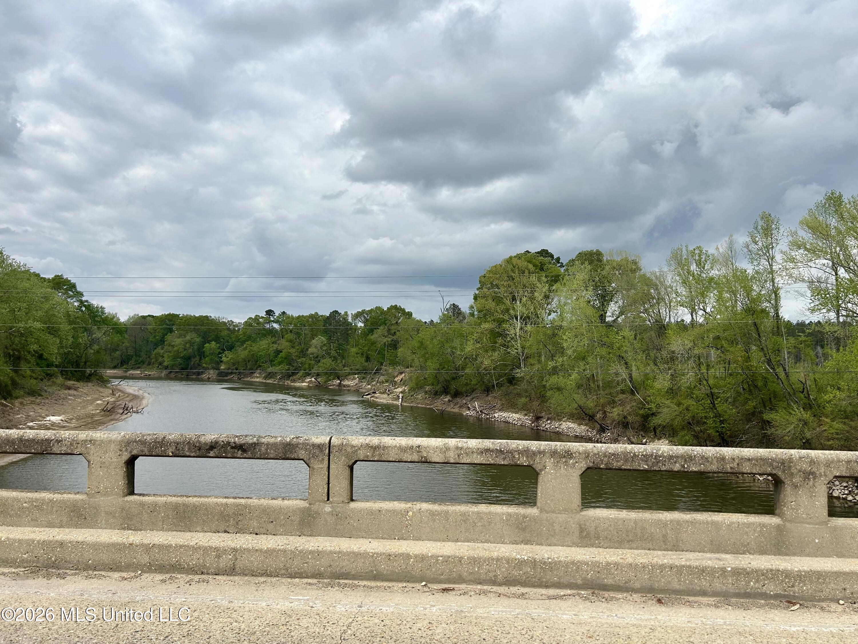 Highway 184 Property Photo 3