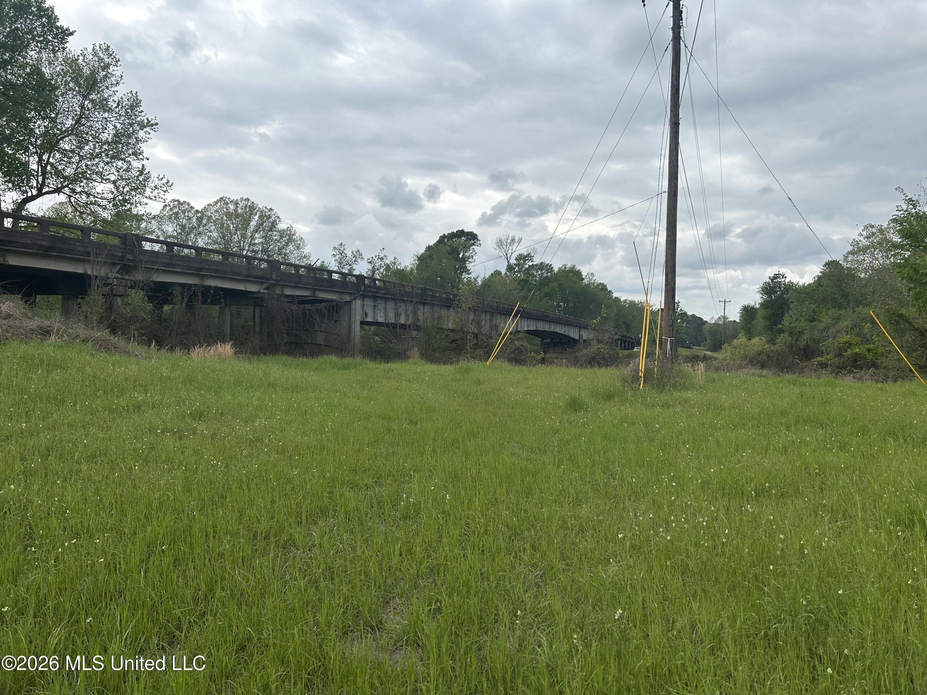 Highway 184 Property Photo 7