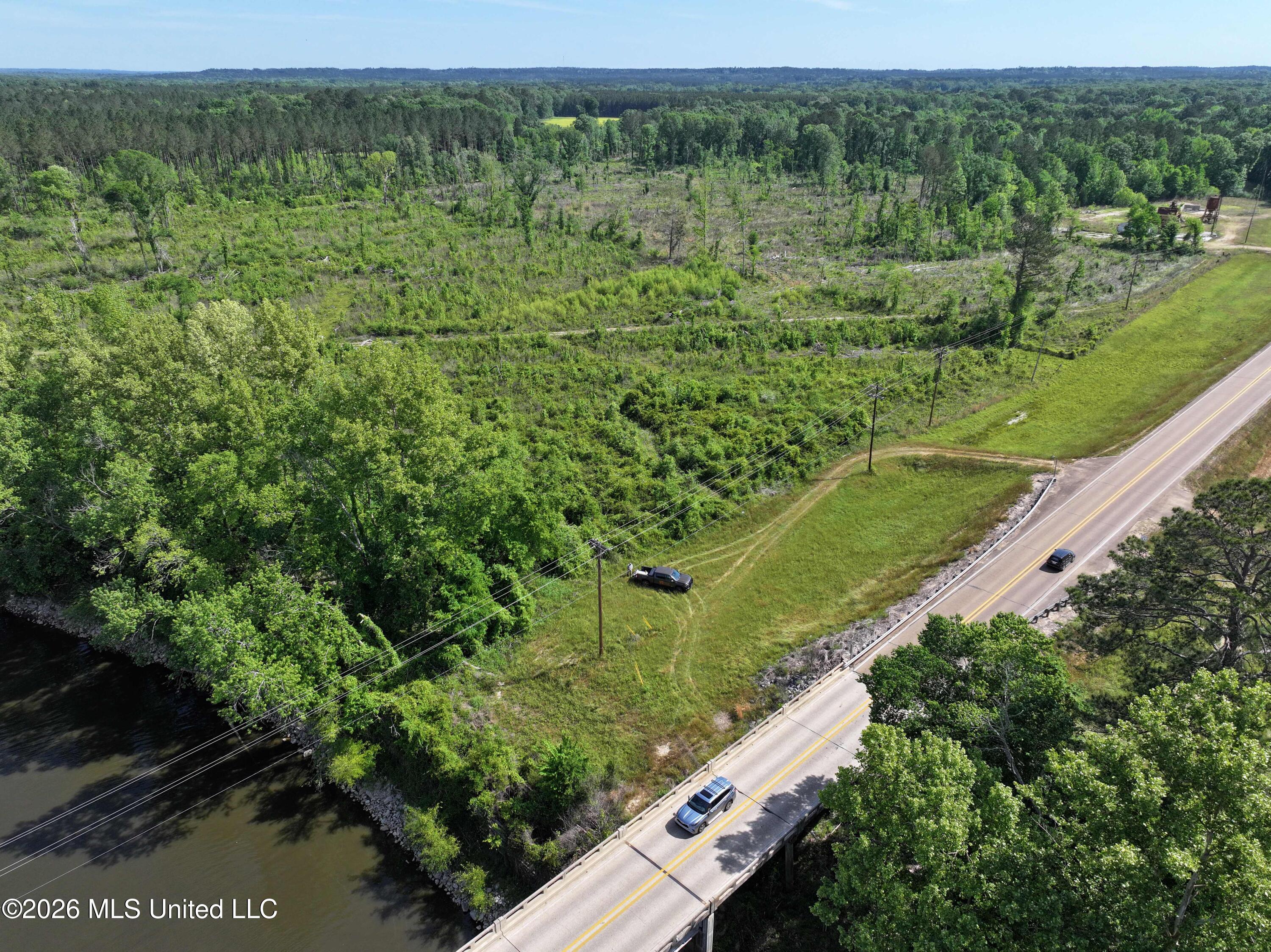 Highway 184 Property Photo 23