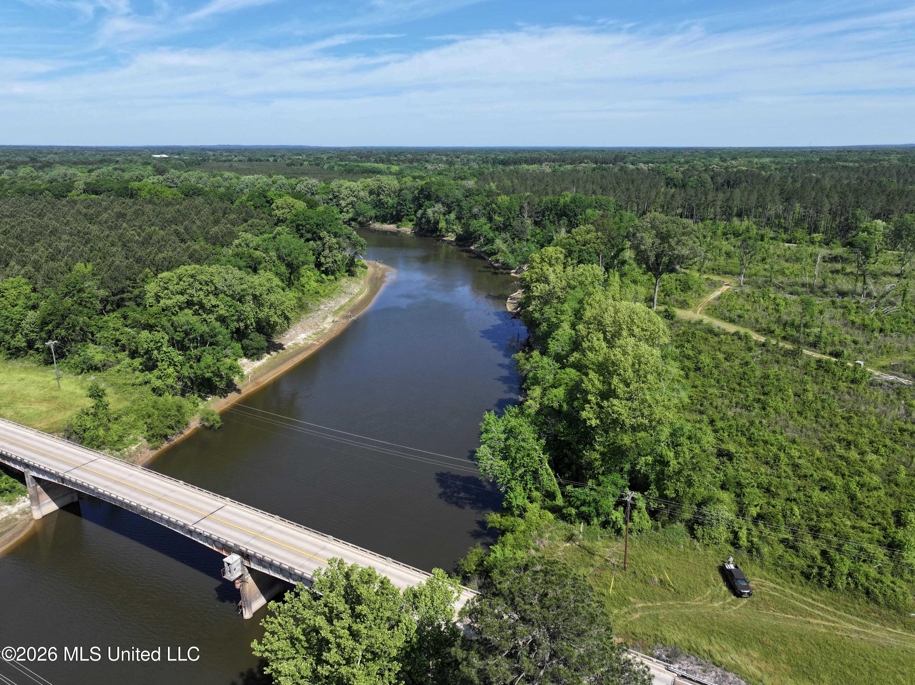 Highway 184 Property Photo 24