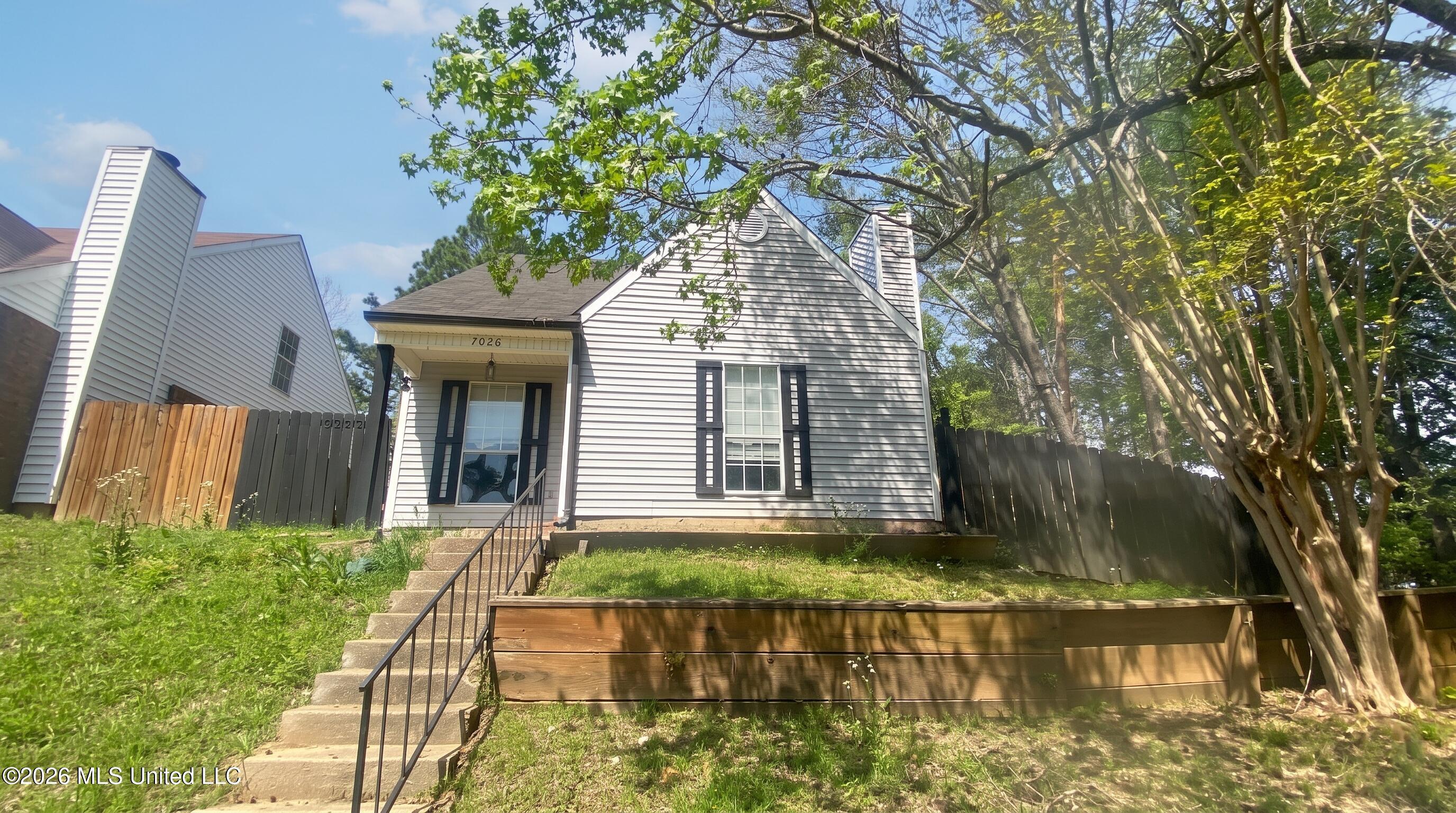 7026 Copper Cove Property Photo 1