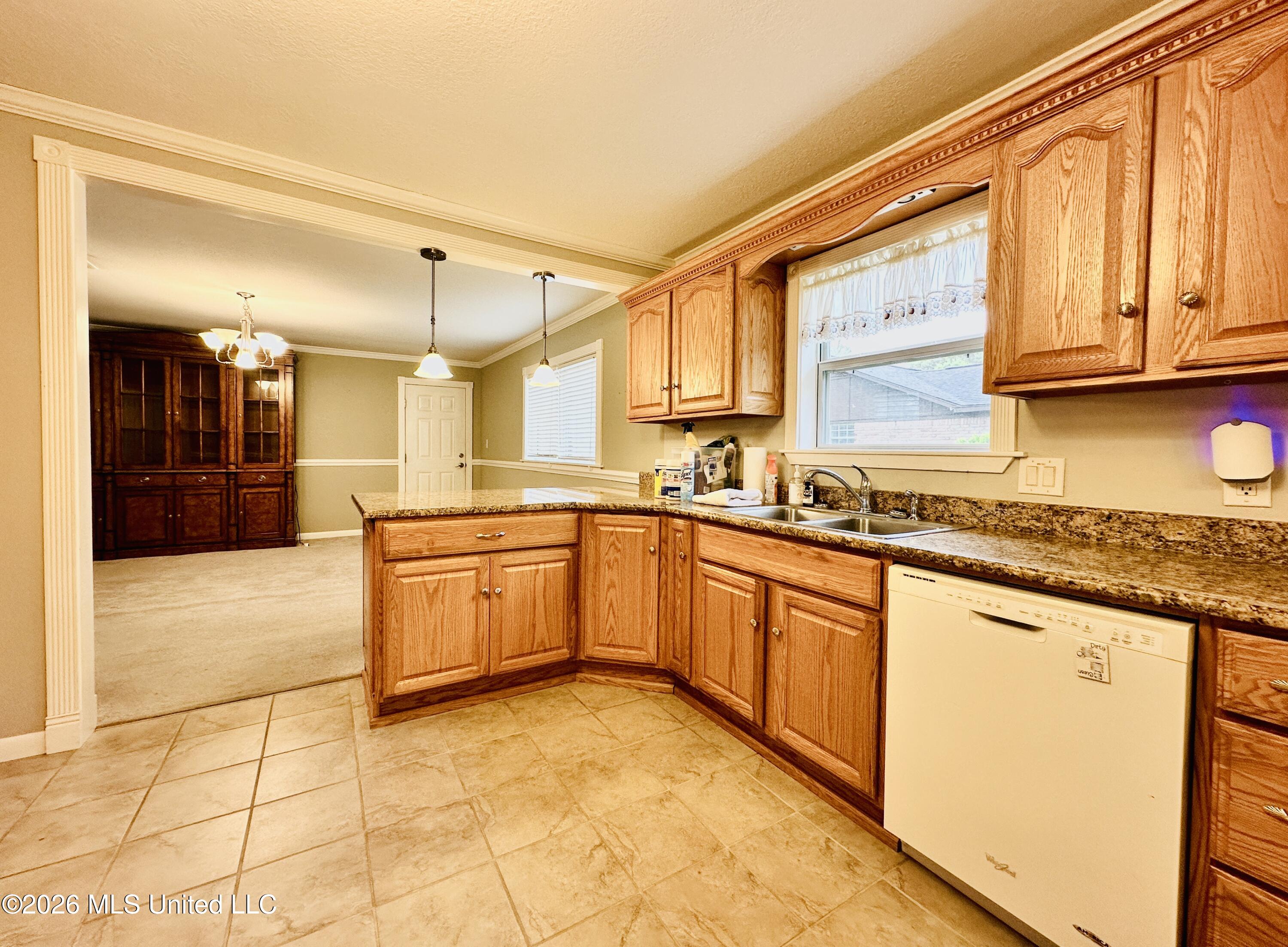 901 Sunfish Street Property Photo 7