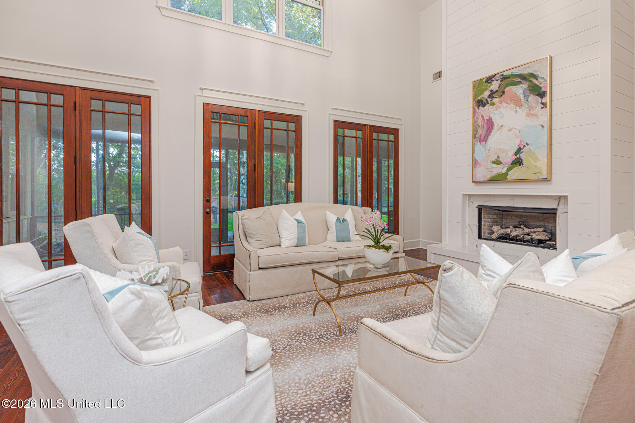 148 Cedar Woods Cove Property Photo 3