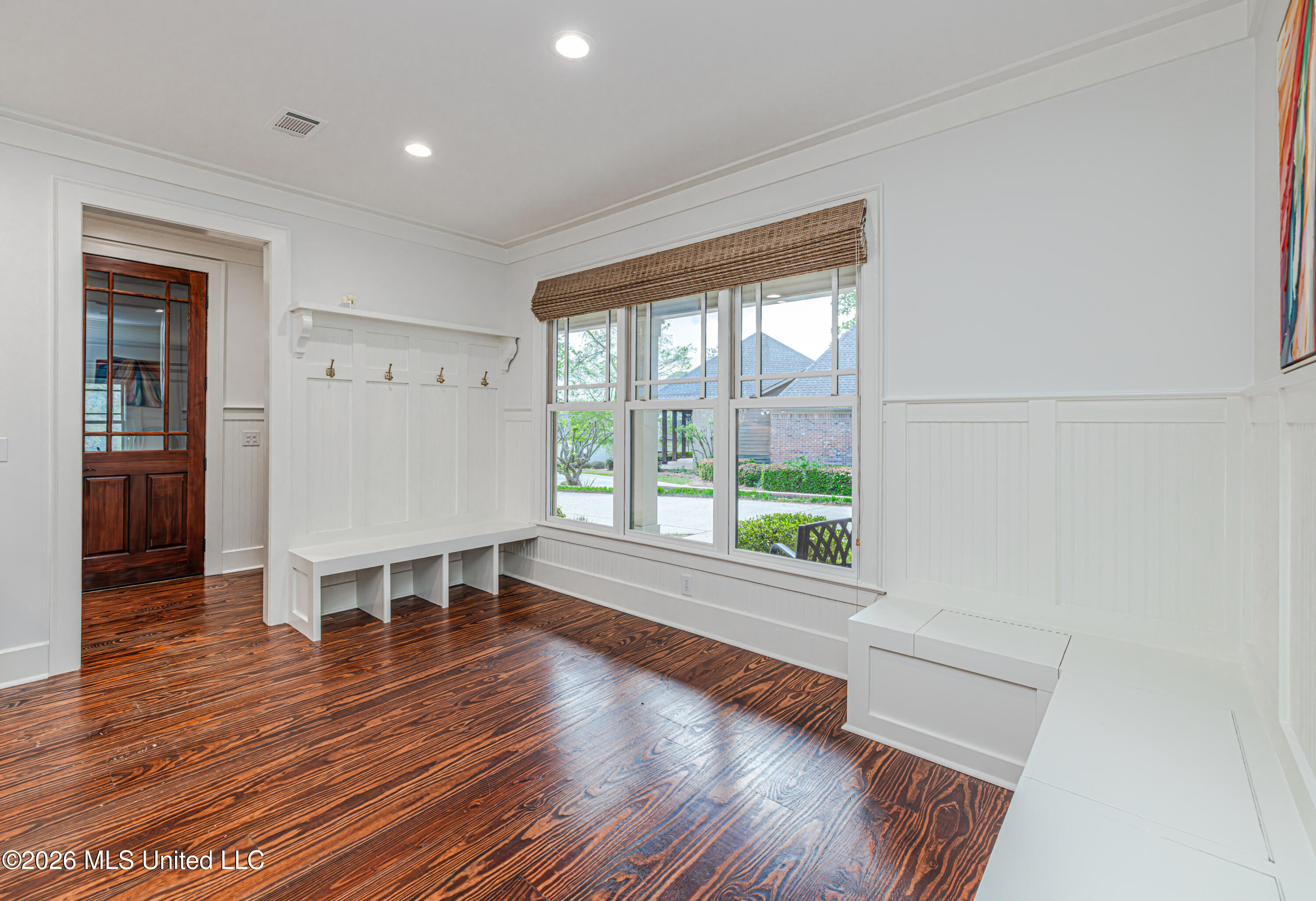 148 Cedar Woods Cove Property Photo 17