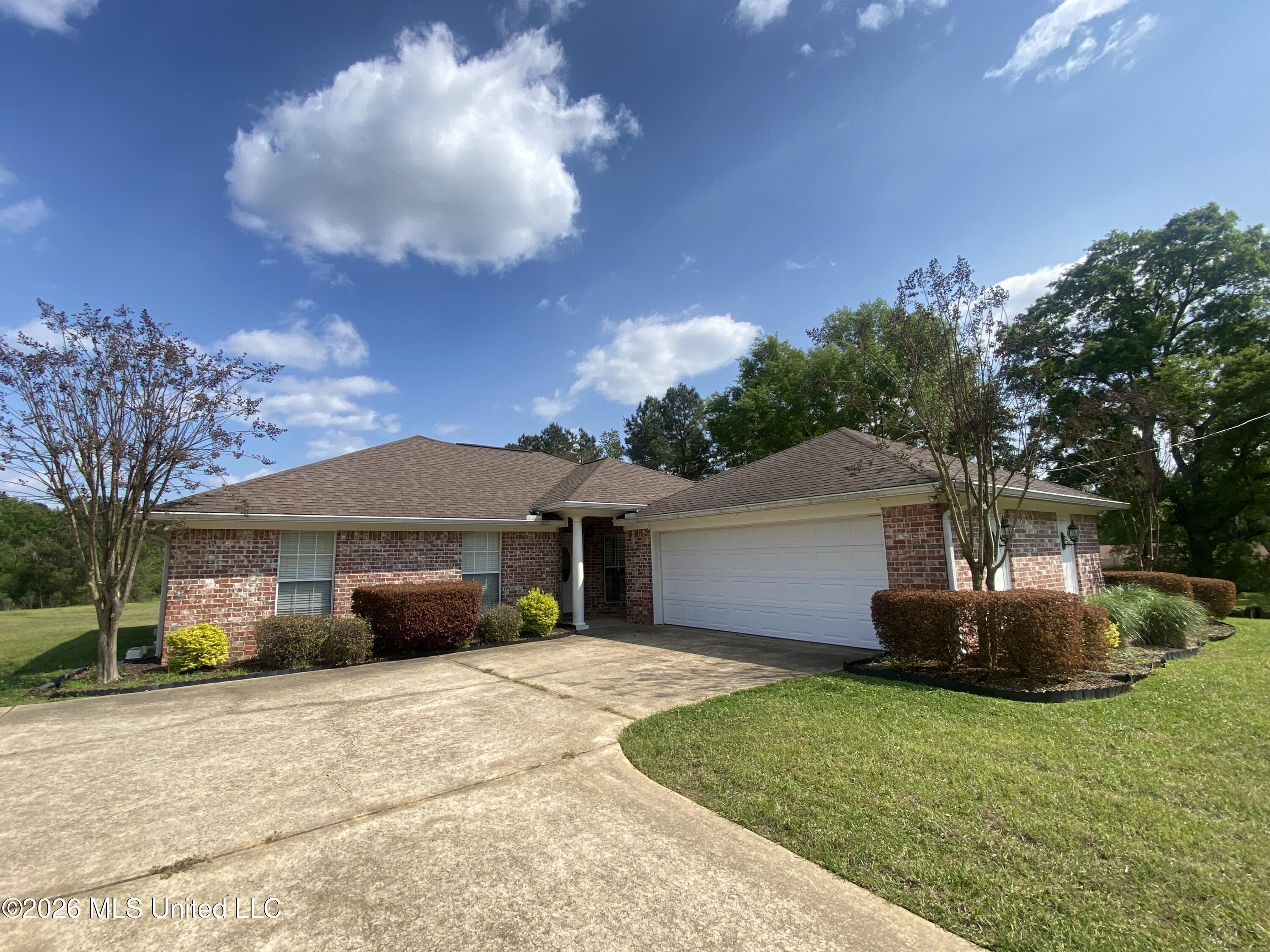 110 Whittington Lane Property Photo 3