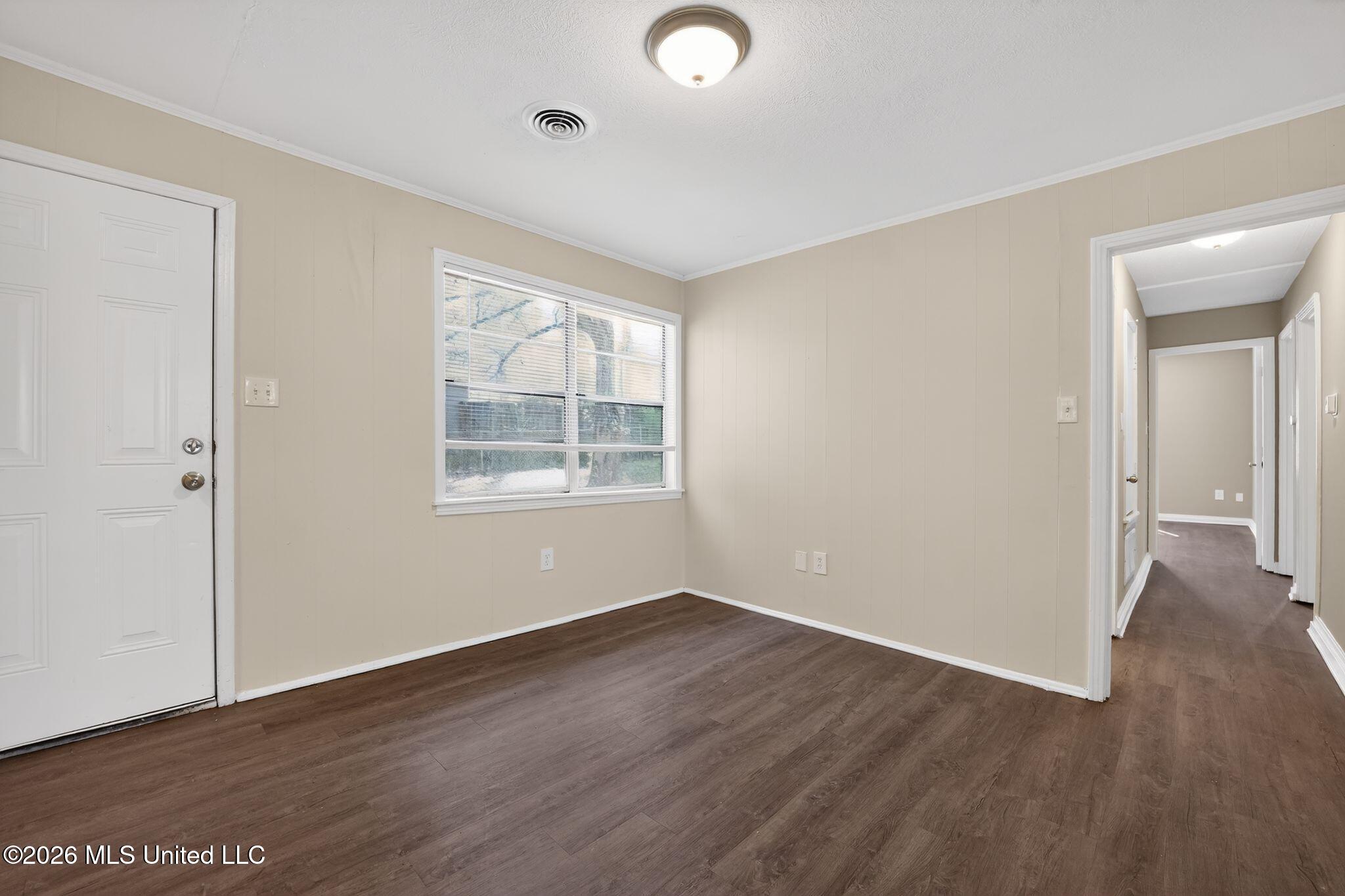 3085 Bienville Drive Property Photo 8